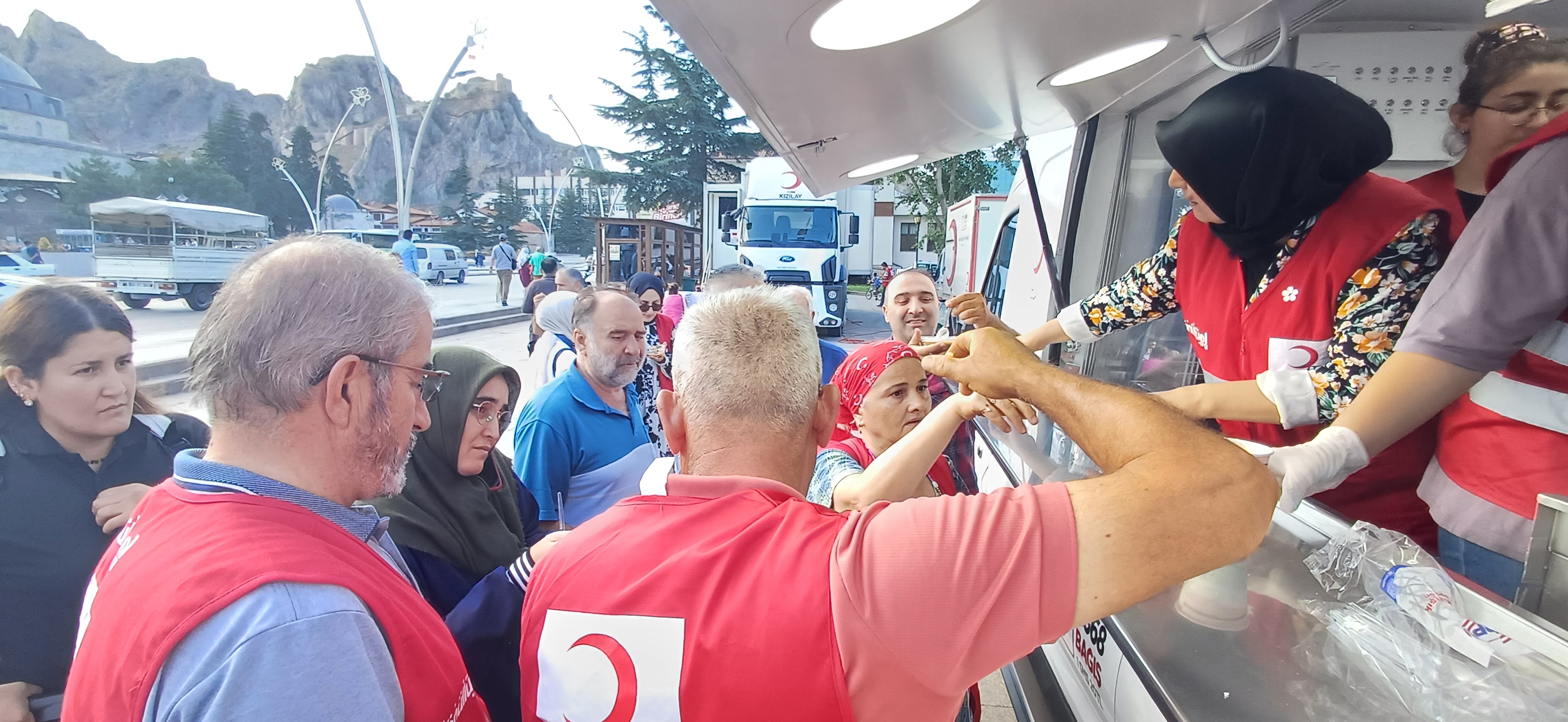 Türk Kızılay Tokat Şubesi’nden 1500 Kişilik Aşure Dağıtımı (10)