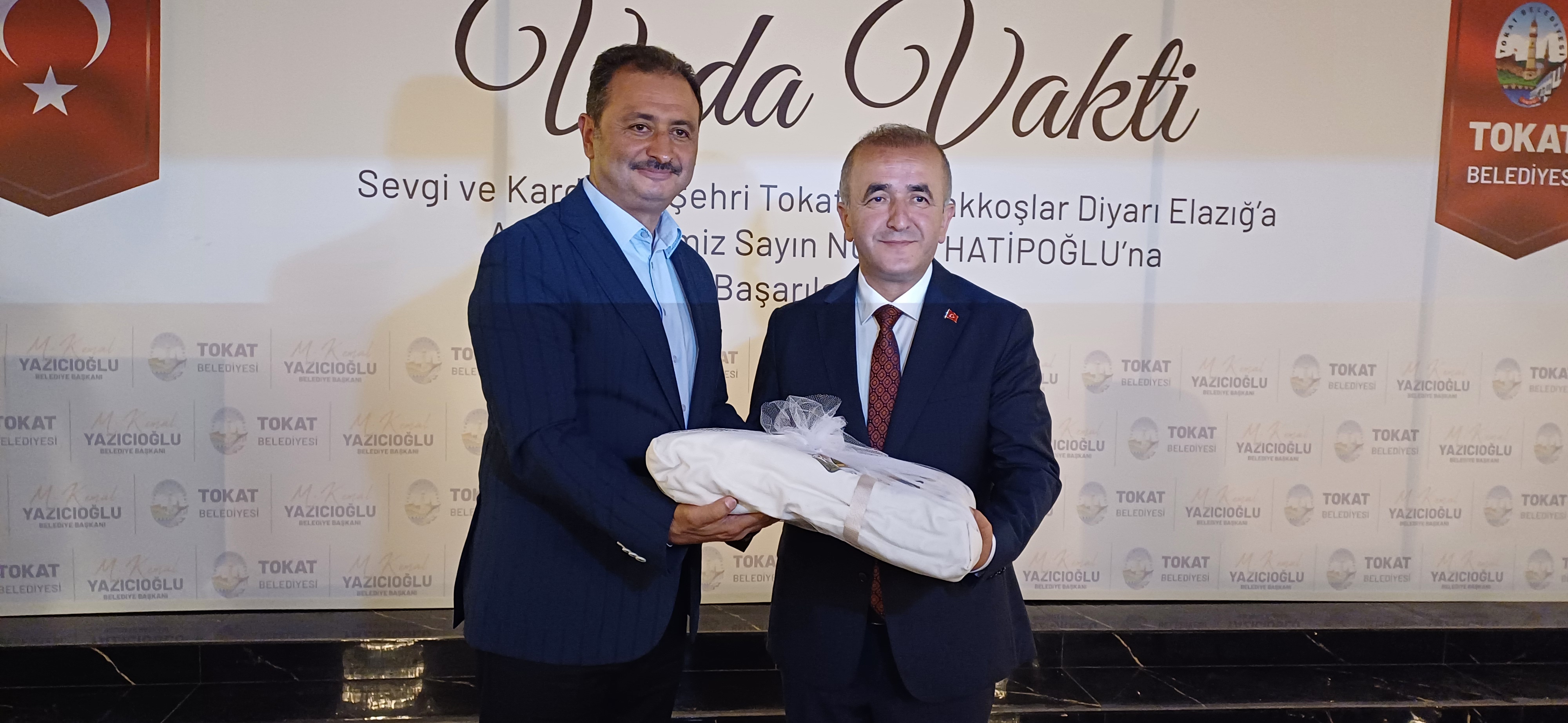 Vali Numan Hatipoğlu, Onuruna Veda Yemeği Düzenlendi (21)