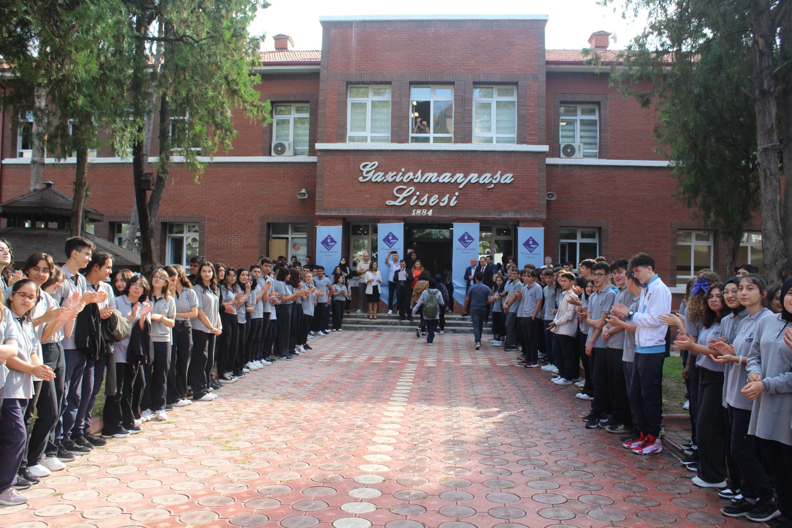 G.o.p Lisesi’nde Yeni Öğrenciler Alkışlarla Karşılandı (8)