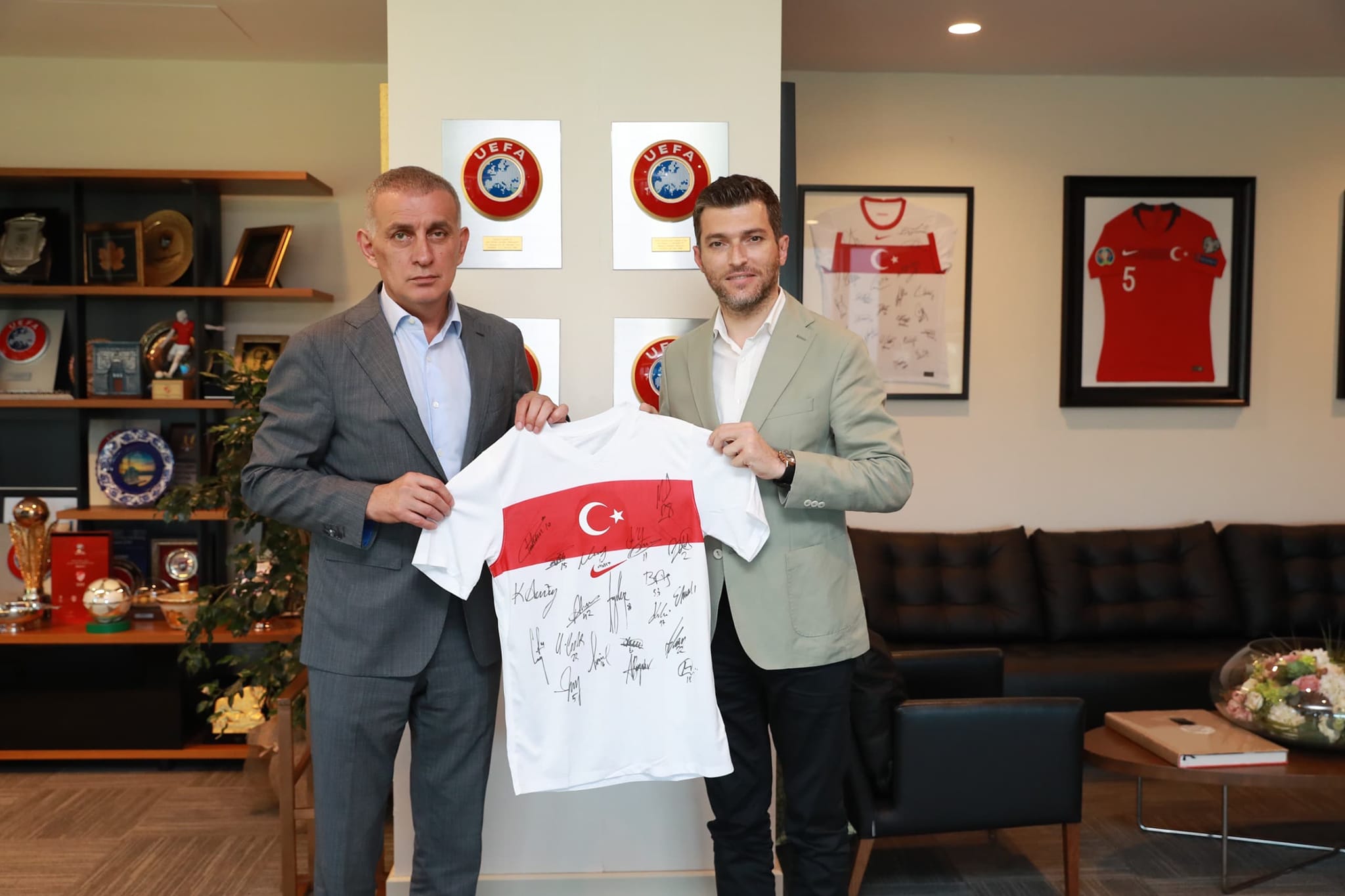 Erbaa Belediye Başkanı Karagöl, Tff Başkanı Hacıosmanoğlu'nu Ziyaret Etti (2)