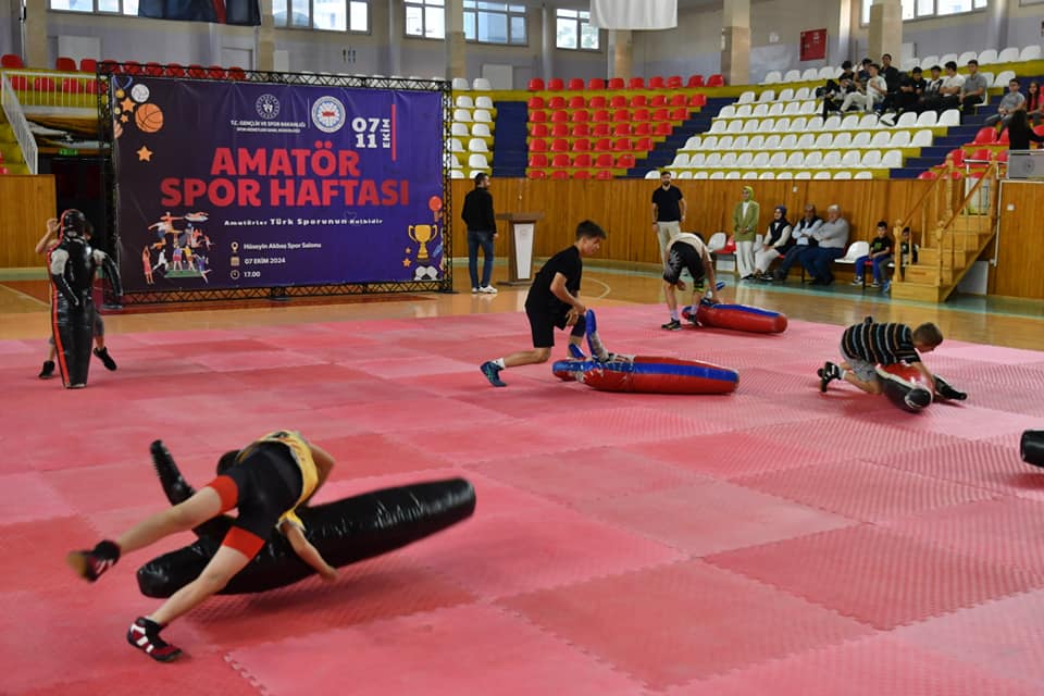 Sporun Ve Gençlerin Buluşma Noktası Amatör Spor Haftası, Tokat'ta Coşkuyla Başladı (17)