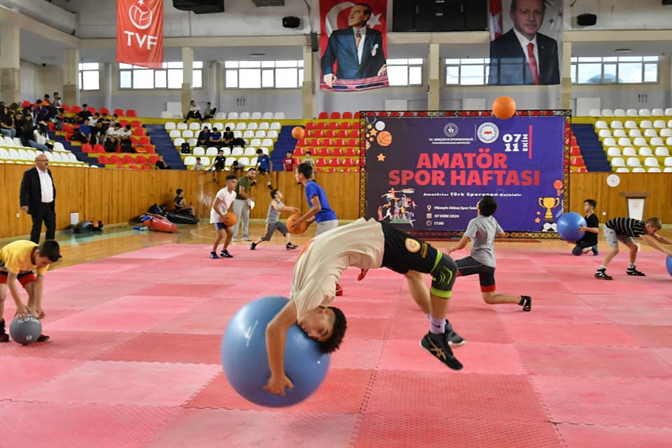 Sporun Ve Gençlerin Buluşma Noktası Amatör Spor Haftası, Tokat'ta Coşkuyla Başladı (4)