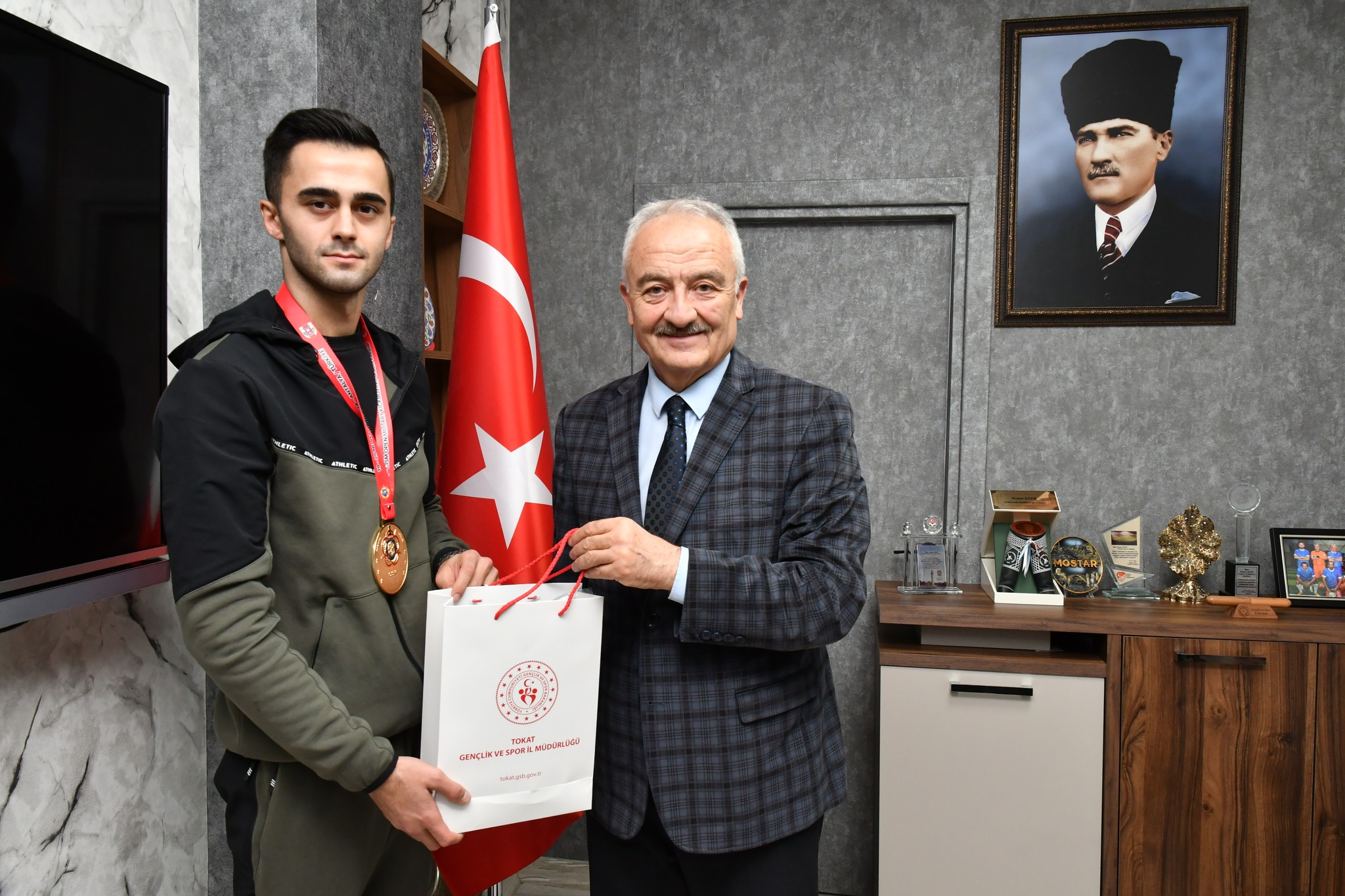 467965248 981172897390363 6249312223244770751 N