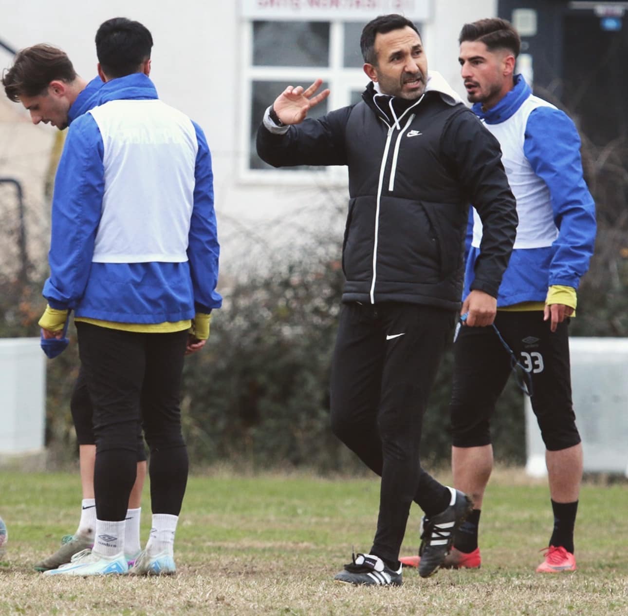 468733556 122199686252034262 1696423242008704902 N