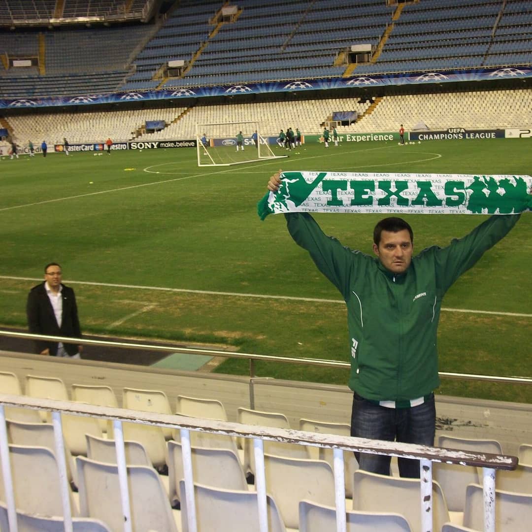 07808B83 178E 434D B9B1 72443F219A3E