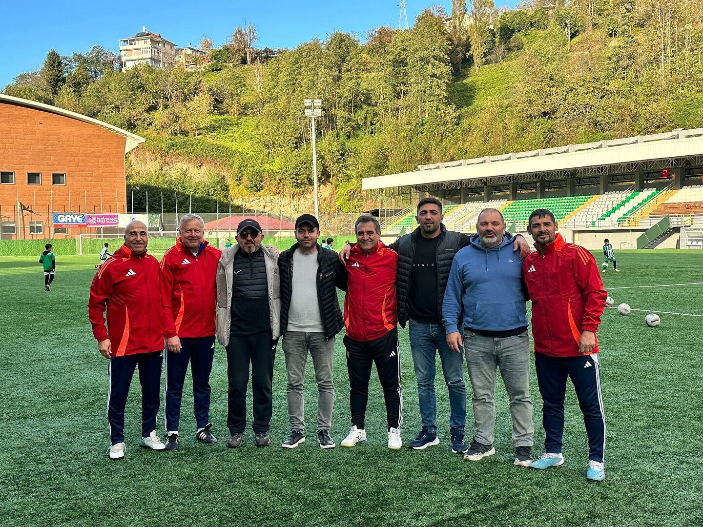 465886331 17972388707795200 5183108738845840309 N-1