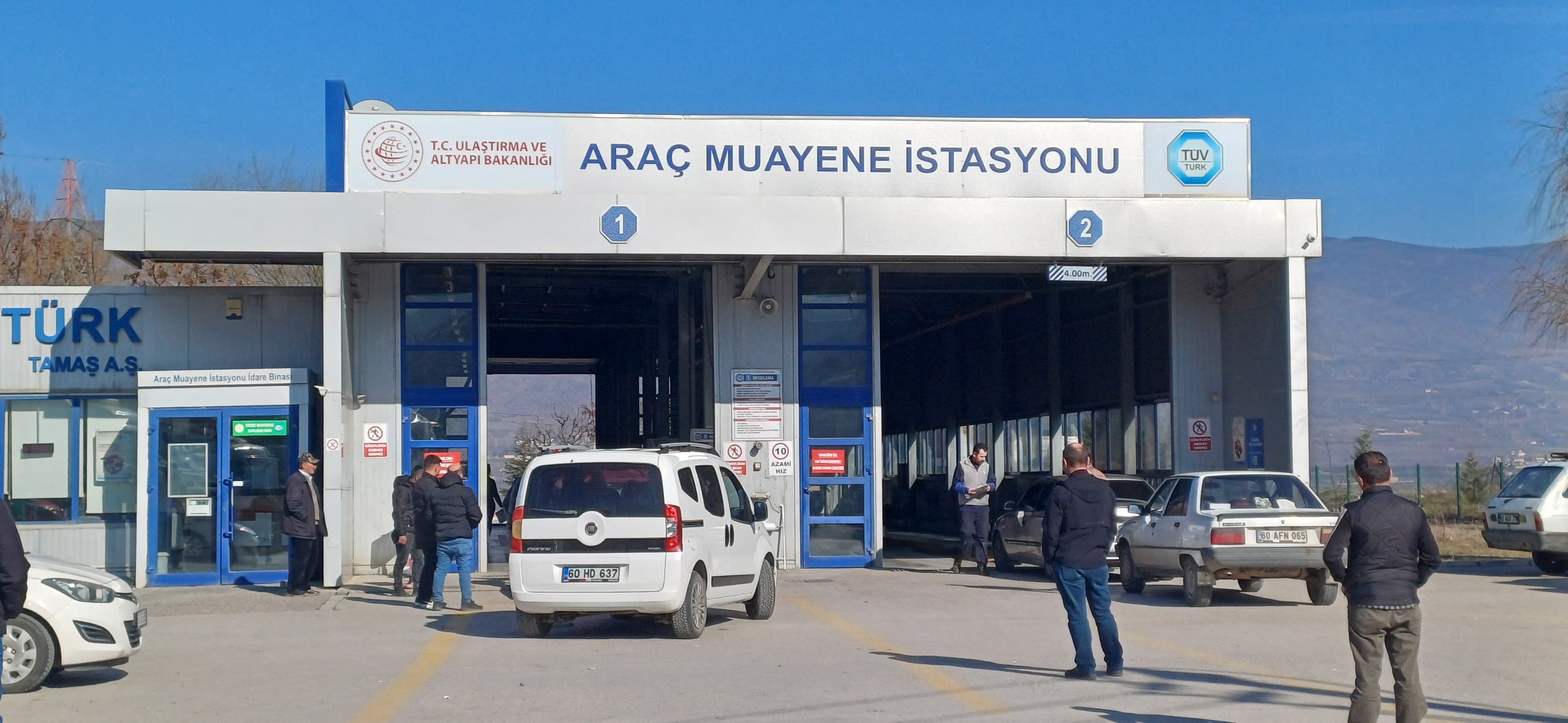 Araç Sahipleri Tokat Tüvtürk’te Yoğunluk Oluşturuyor (3)