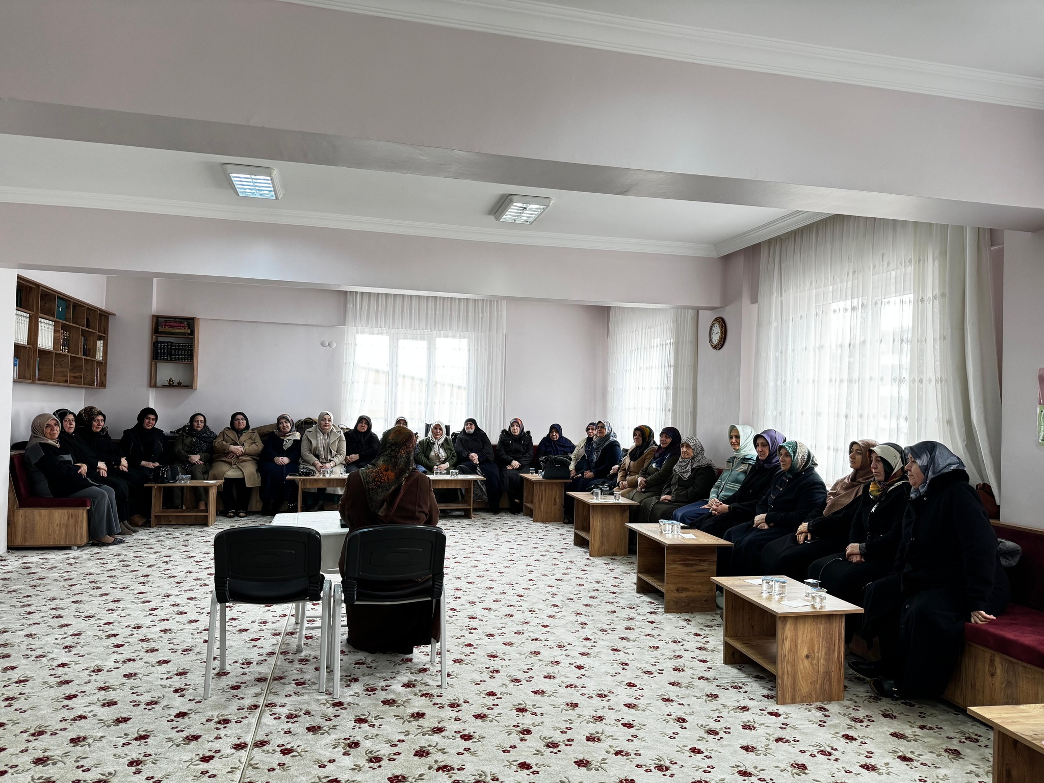 480766385 122252414504030344 3560875153387931481 N