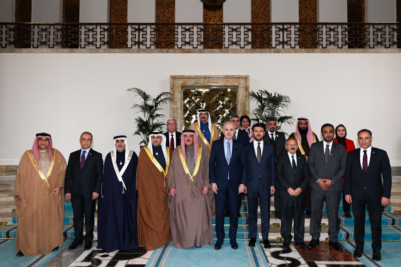 Anayasa Komisyonu Başkanı Yusuf Beyazıt Bahreyn Heyetiyle Buluştu (7)