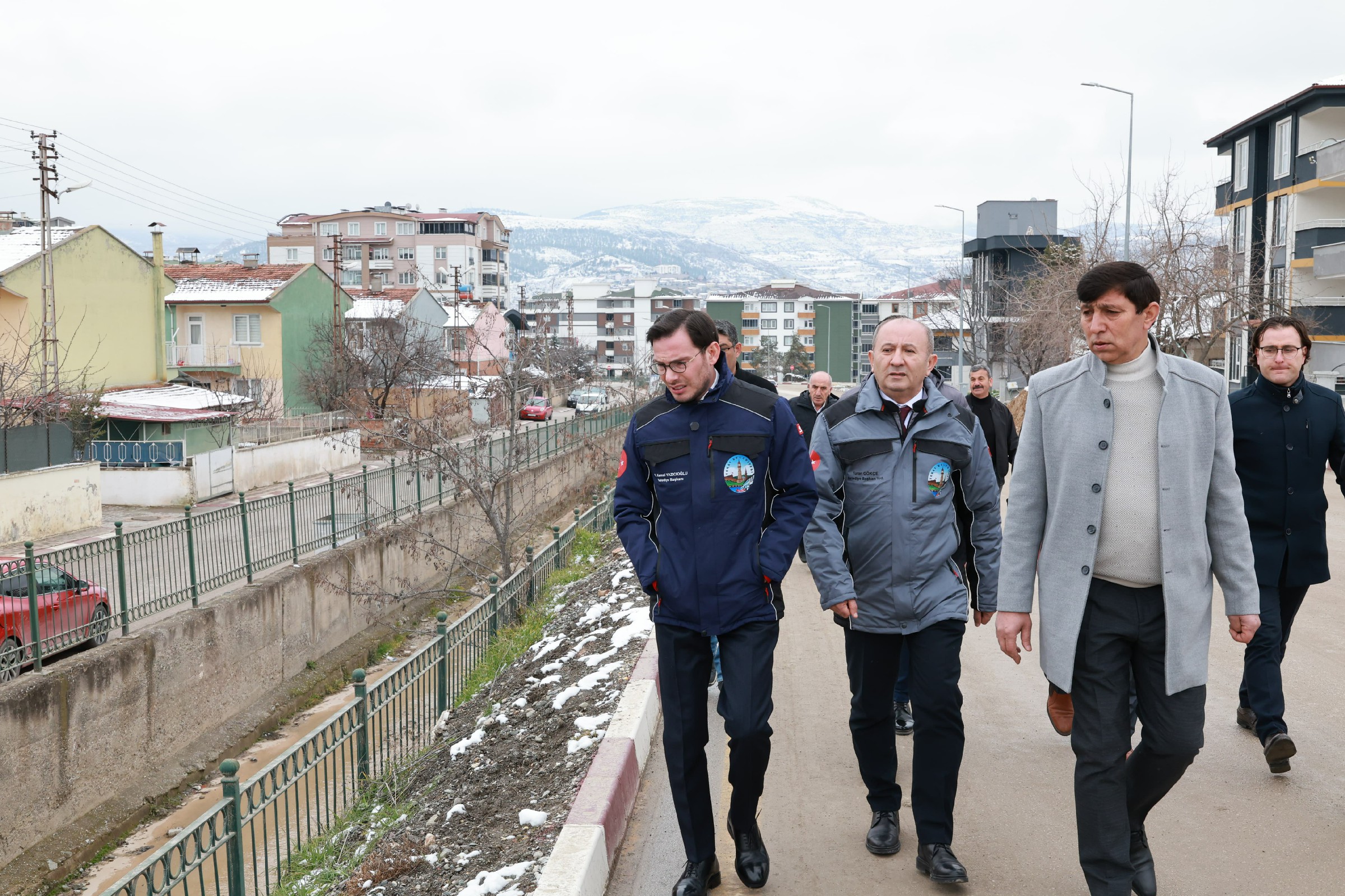 Başkan Yazıcıoğlu’ndan Güneşli Mahallesi’ne Ziyaret (8)