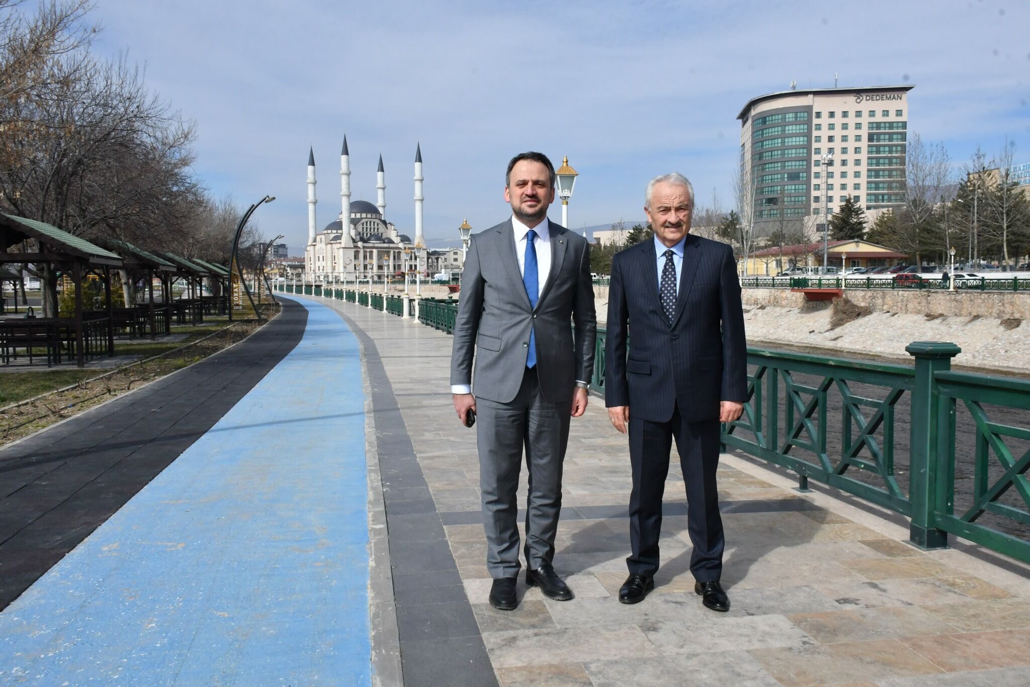 482058950 28574078028902130 4881863085275514400 N