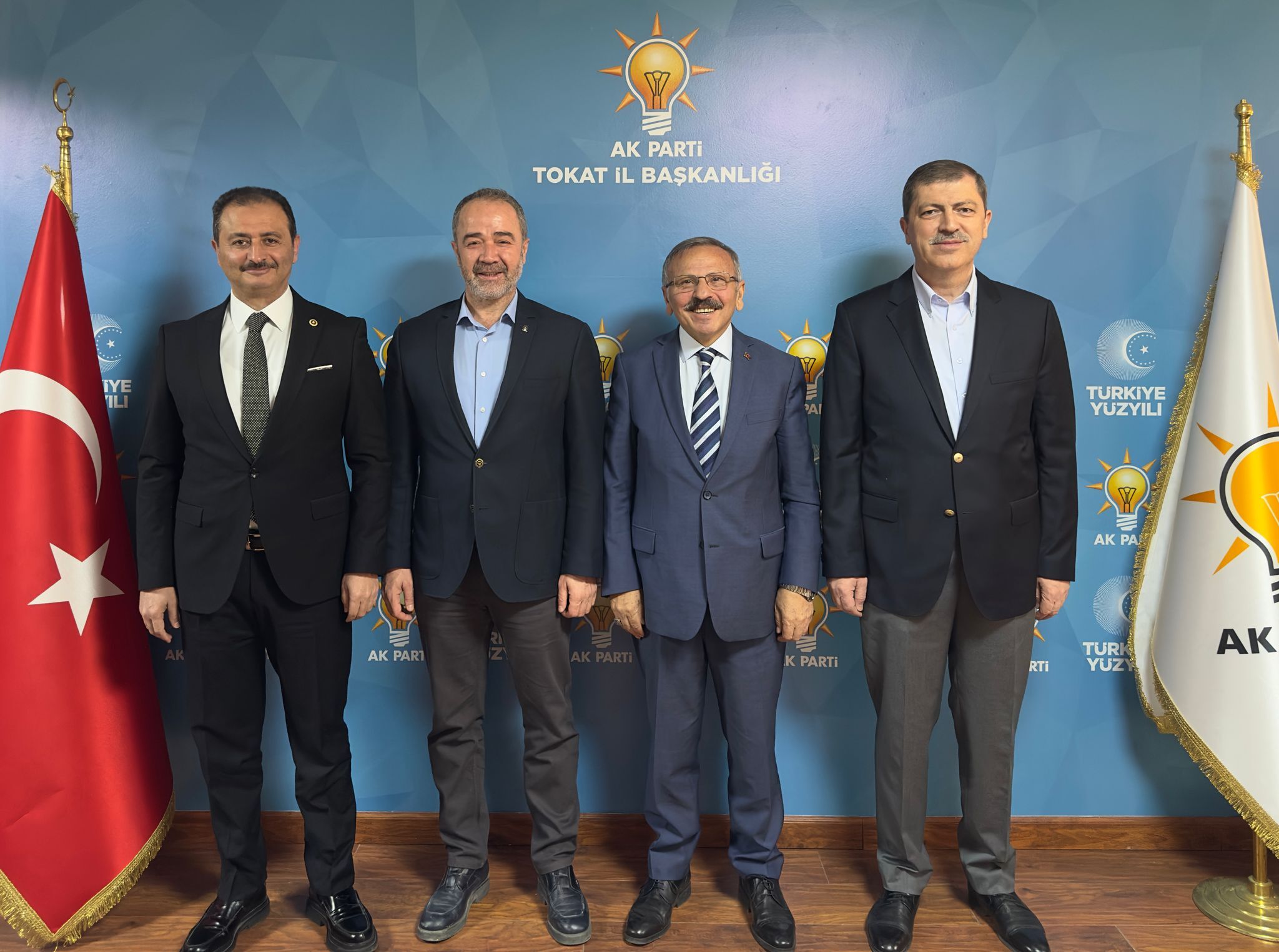 Ak Parti Mkyk Üyesi İsmet Gergerli Tokat’ta Çeşitli Temaslarda Bulundu (3)