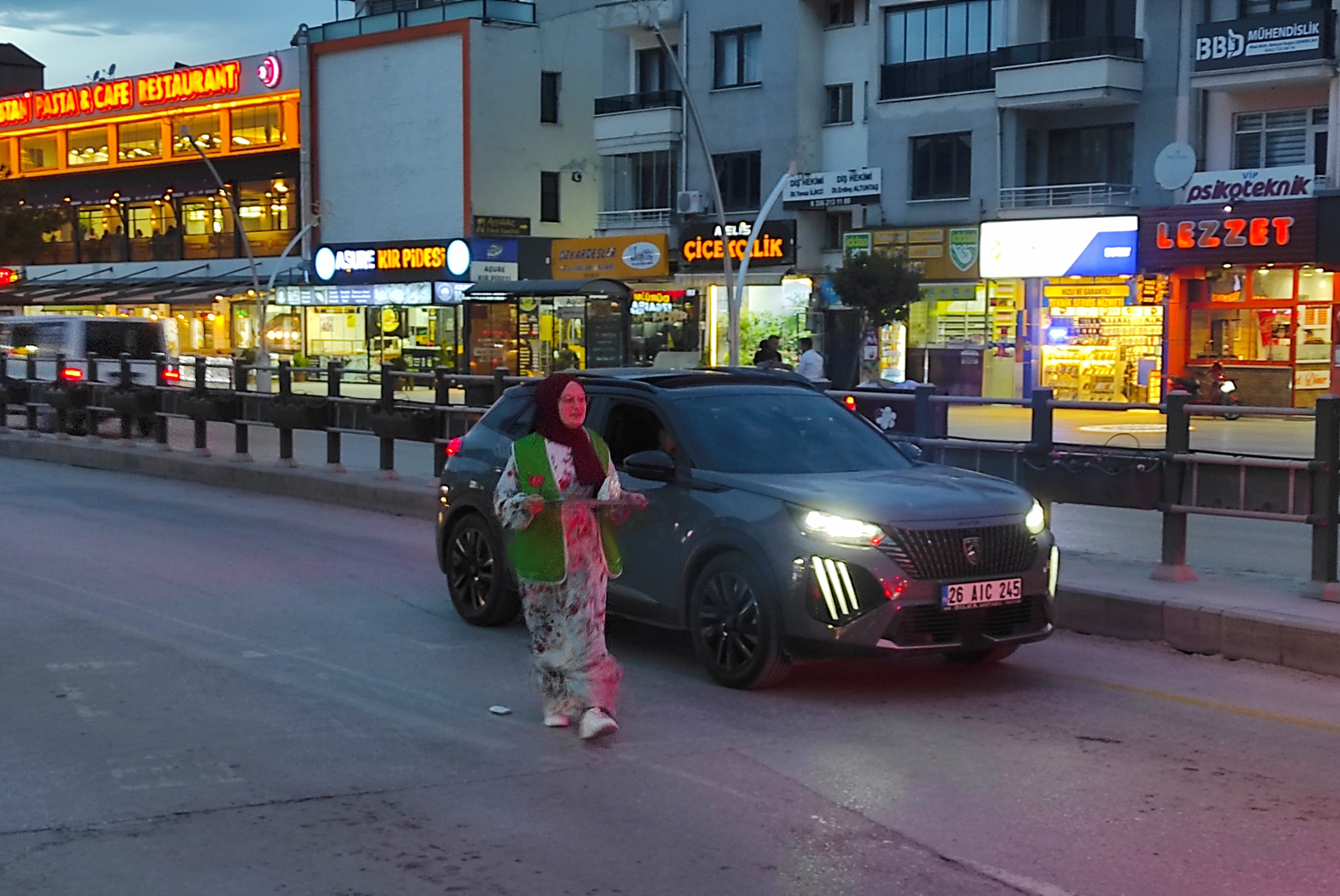 Genç İhh Tokat’tan ‘İftara Beş Kala’ İkramı (2)