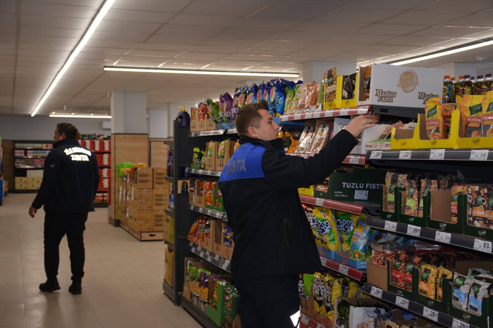 Zile Belediyesi Zabıta Müdürlüğü'nden Marketlere Sıkı Denetim (4)
