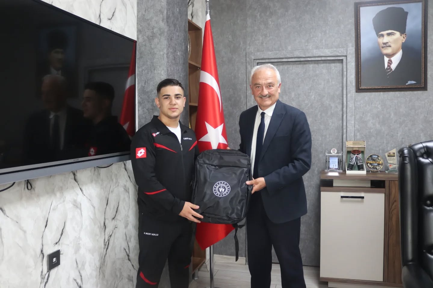 499401350 18063995414111696 7633441069246206756 N