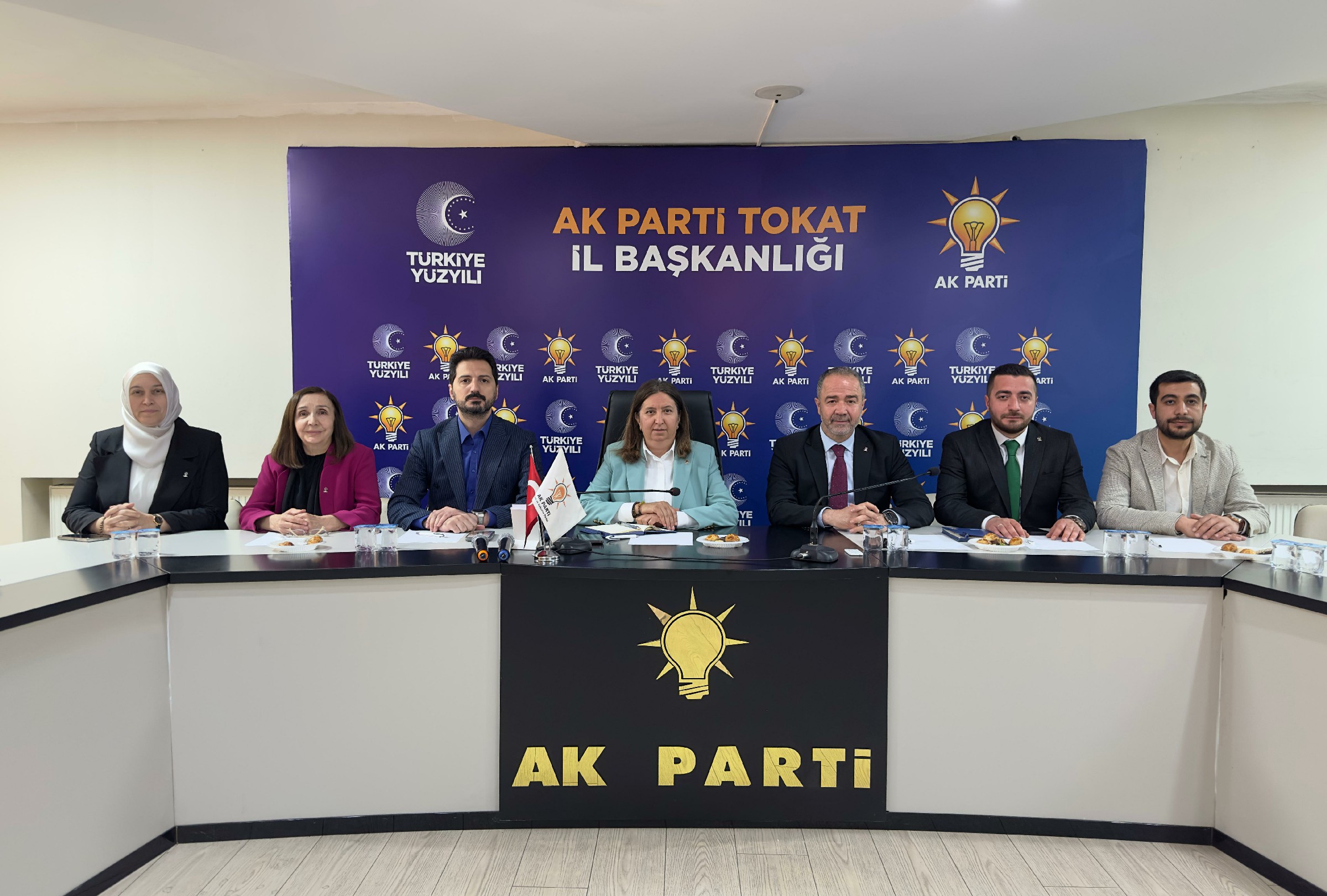 Ak Parti Yerel Yönetimler Başkan Yardımcısı Semiha Ekinci Tokat’ta Ziyaretler Gerçekleştirdi (2)