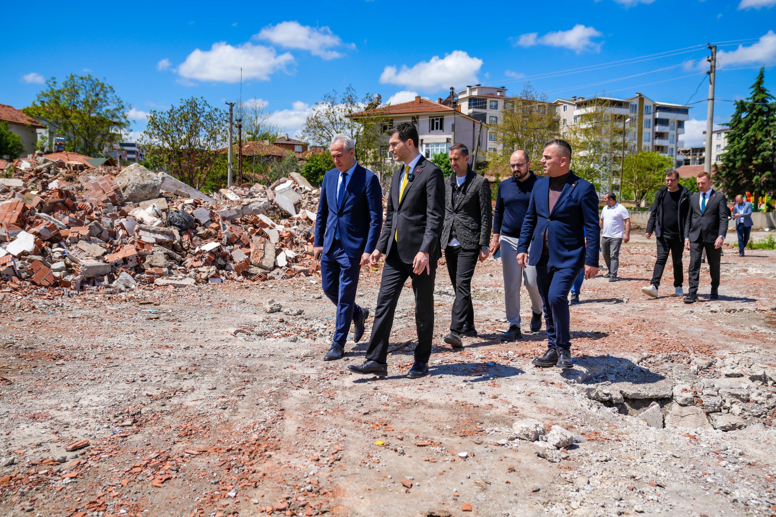 Erbaa’da Eski Oduncular Sitesi Yıkıldı, Yerine 200 Konutluk Proje Geliyor (2)