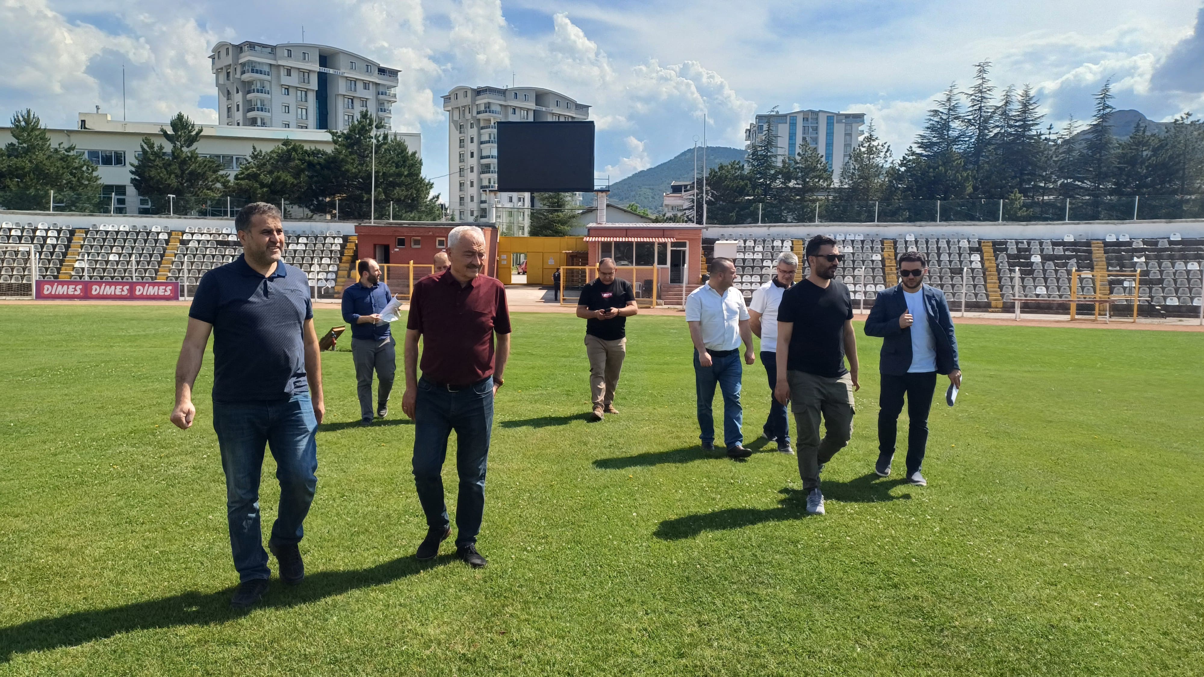 Gençlik Ve Spor Bakanlığı Ekibi, Tokat'ta Yeni Şehir Stadyumu İçin İncelemede Bulundu (7)