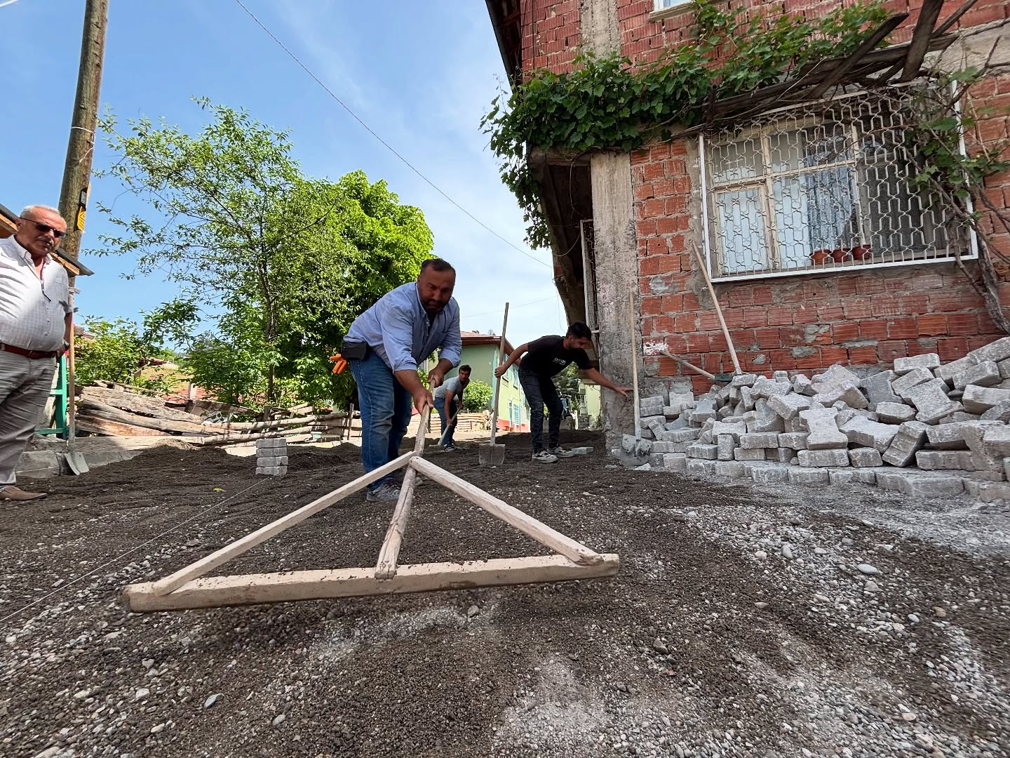 Niksar Belediyesi, İlçenin Dört Bir Yanında Hizmete Devam Ediyor (12)