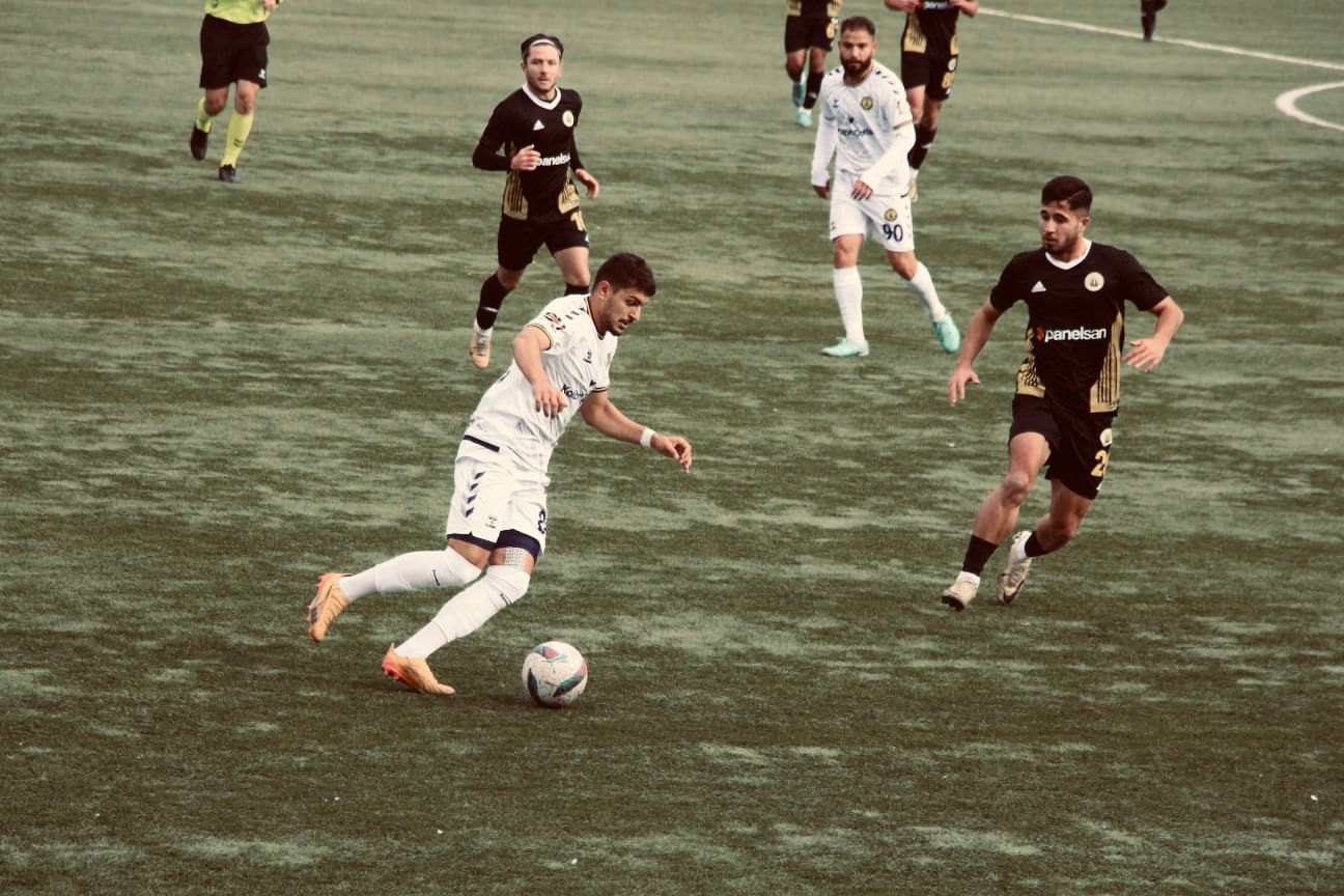 Tokat Doğumlu Futbolcu Enes Yiğit (5)