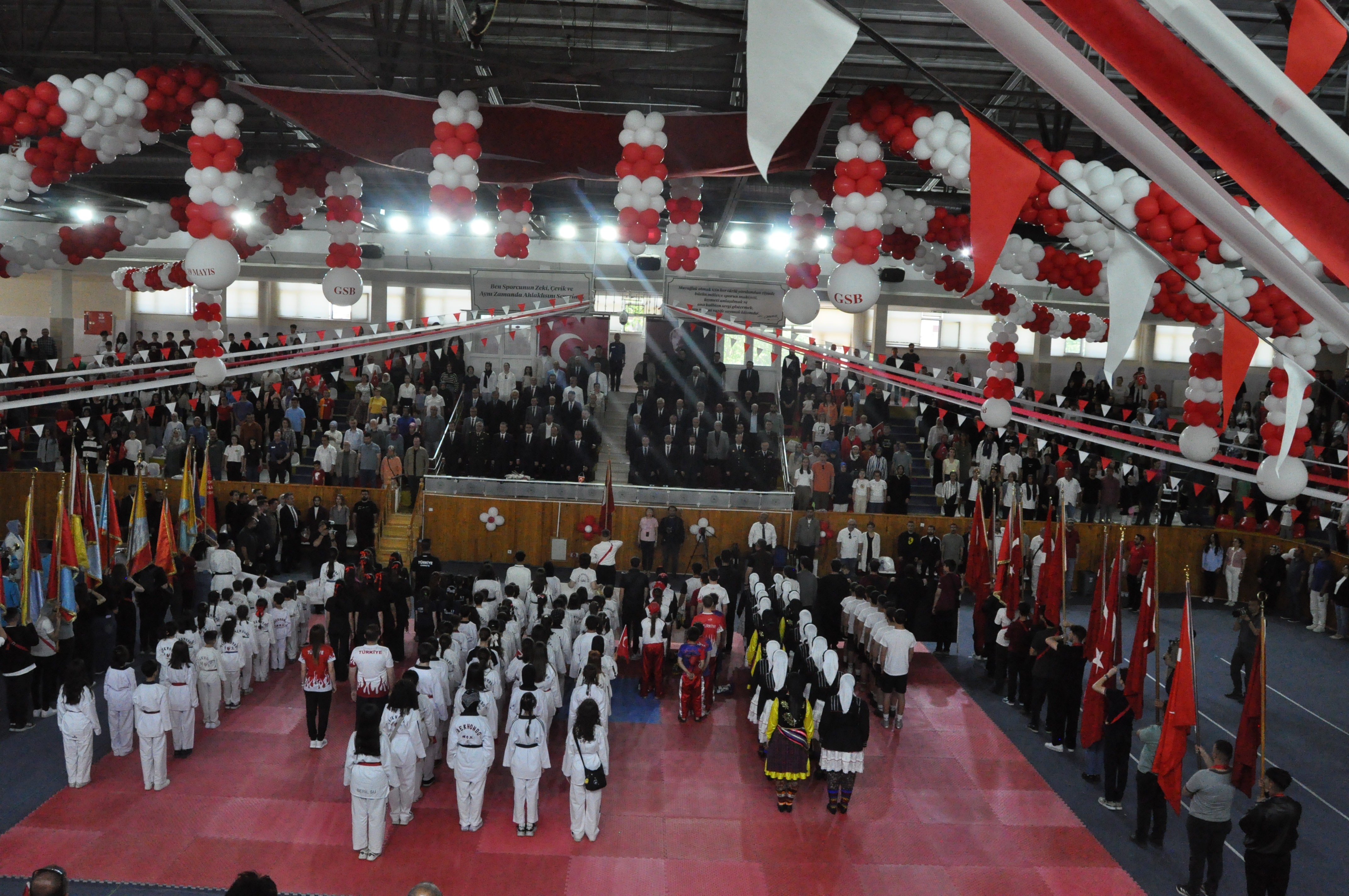 Tokat'ta 19 Mayıs Atatürk'ü Anma, Gençlik Ve Spor Bayramı Kutlandı (19)