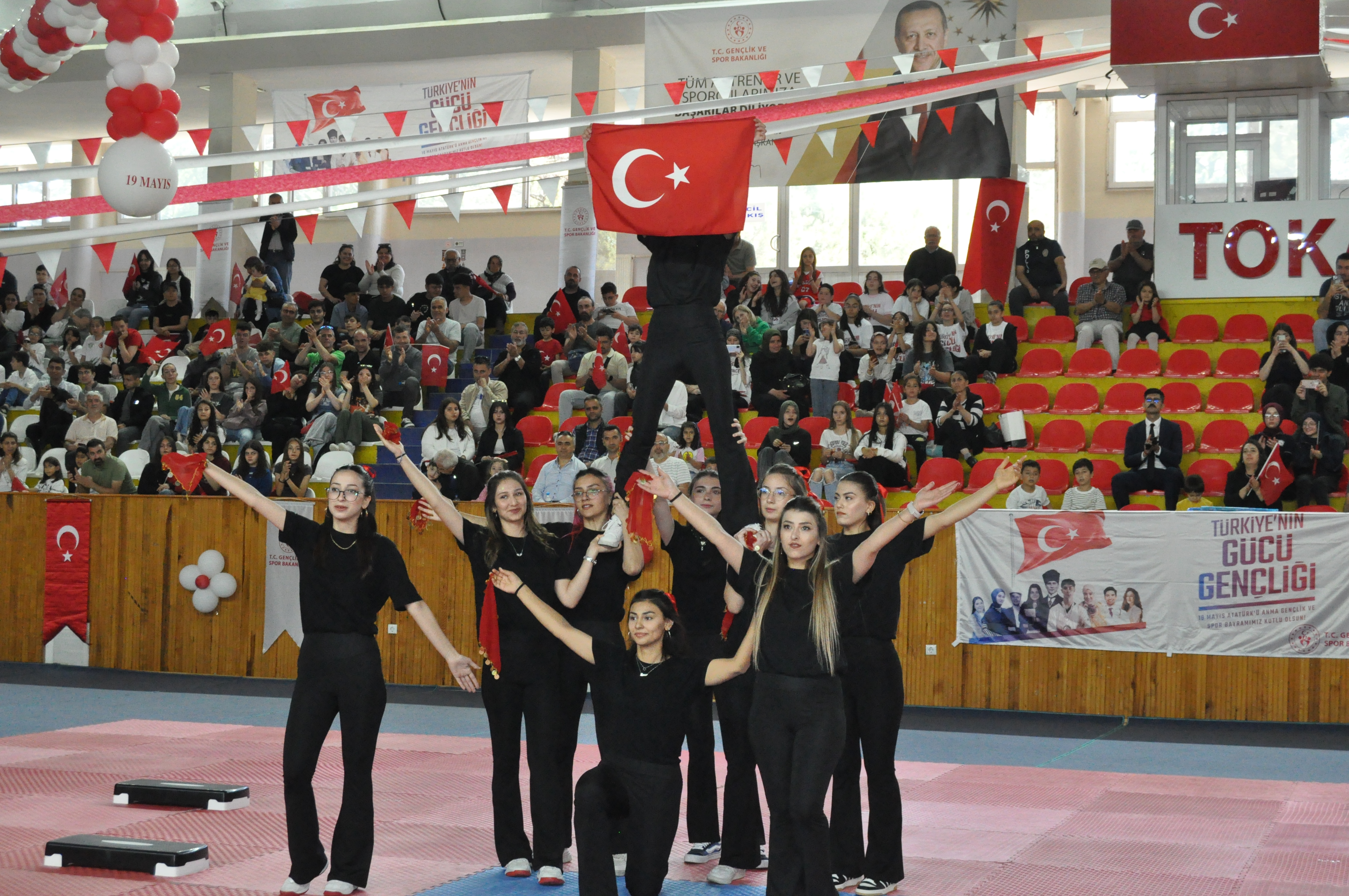 Tokat'ta 19 Mayıs Atatürk'ü Anma, Gençlik Ve Spor Bayramı Kutlandı (32)