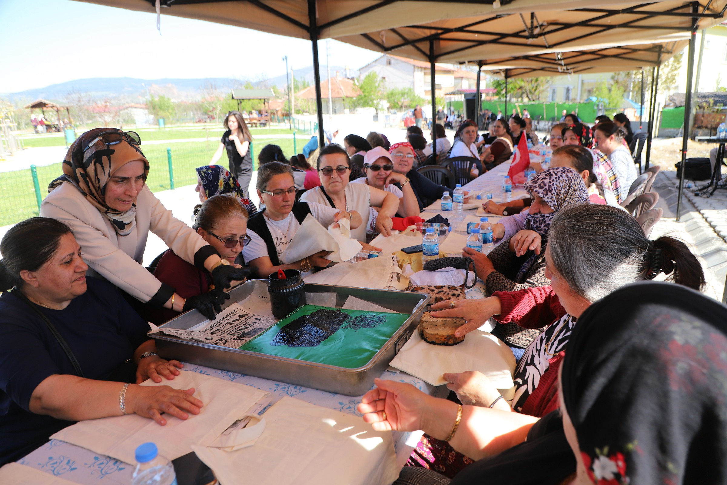 Turhal Belediyesi Kadınlara Özel Kadın Buluşmaları Düzenliyor (8)