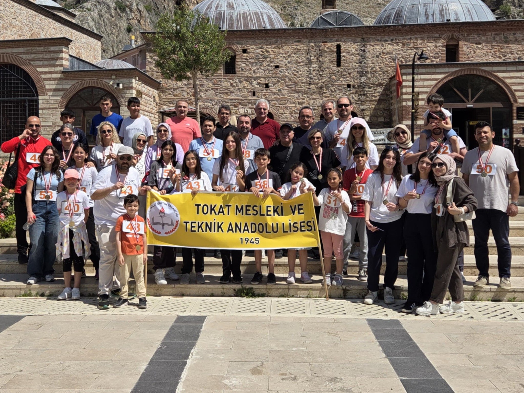 Tokat Mesleki Ve Teknik Anadolu Lisesi’nde Öğretmenler Ve Aileler Oryantiring Yarışmasıyla Kaynaştı (4)