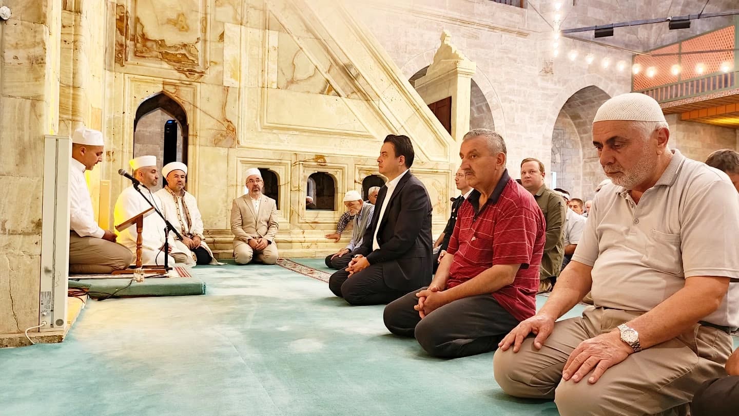 520281624 18046877276547374 5074193479073360401 N