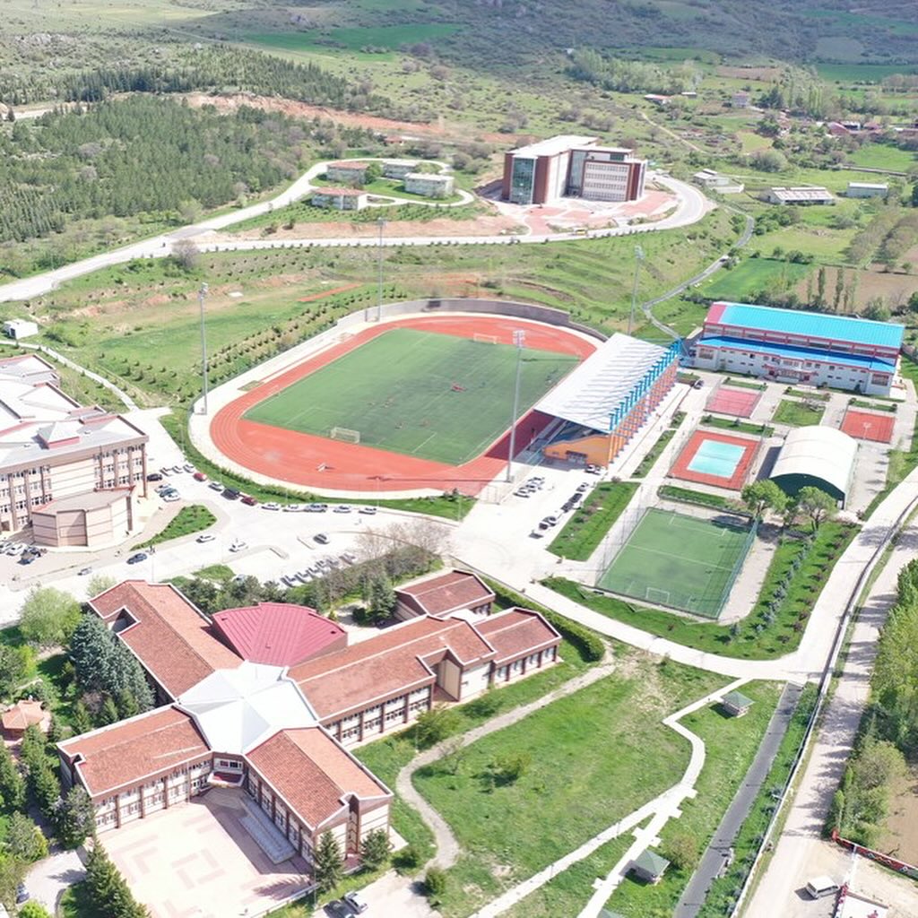 Gaziosmanpaşa Üniversitesi Stadyumu (2)