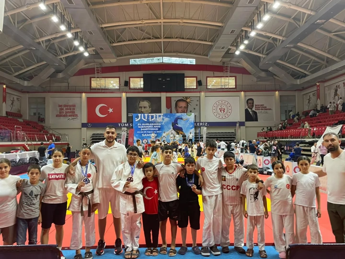 539823955 18073154468111696 4309915228037825704 N