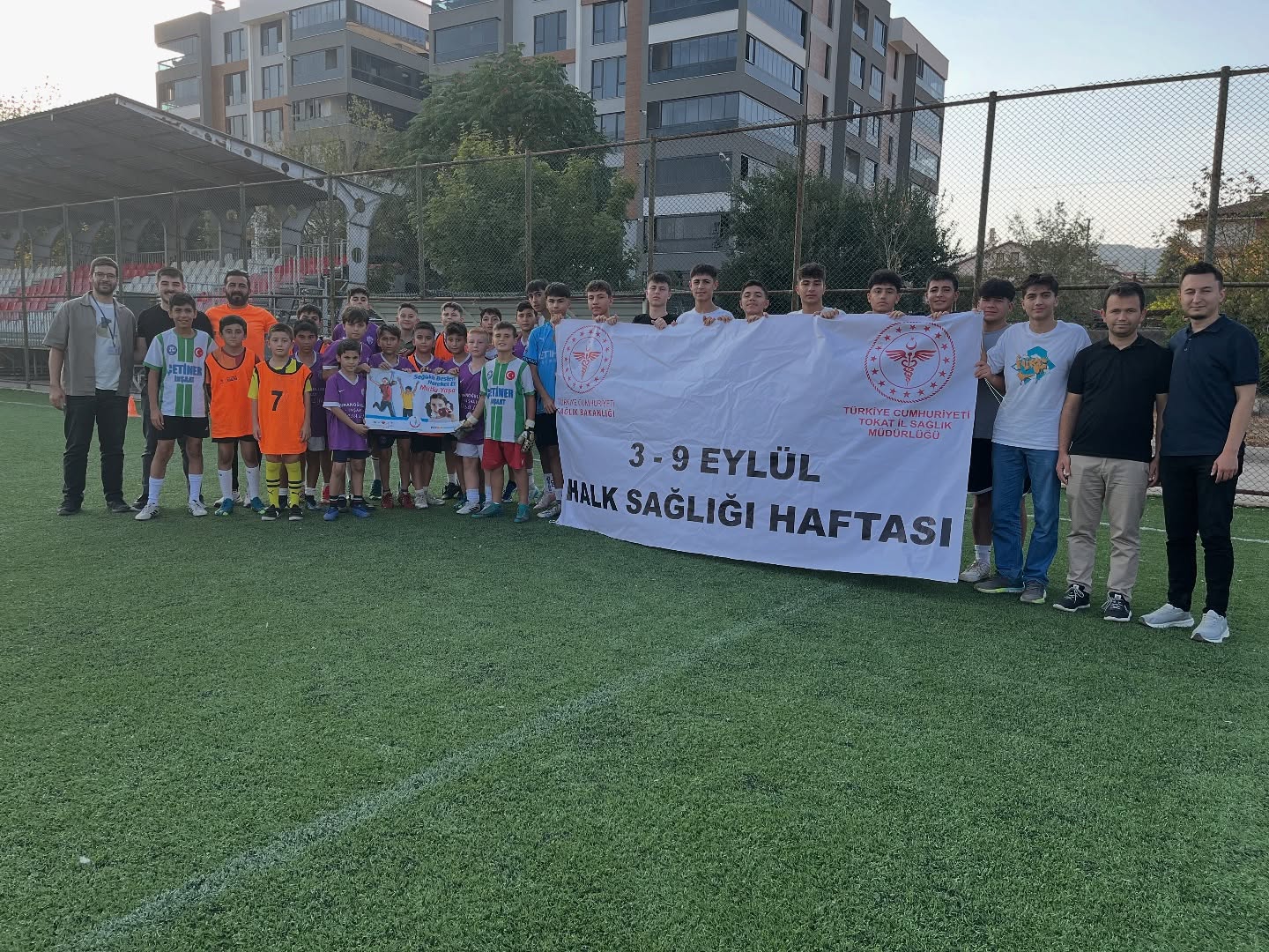 542453519 18059715371371641 3496508077479307512 N