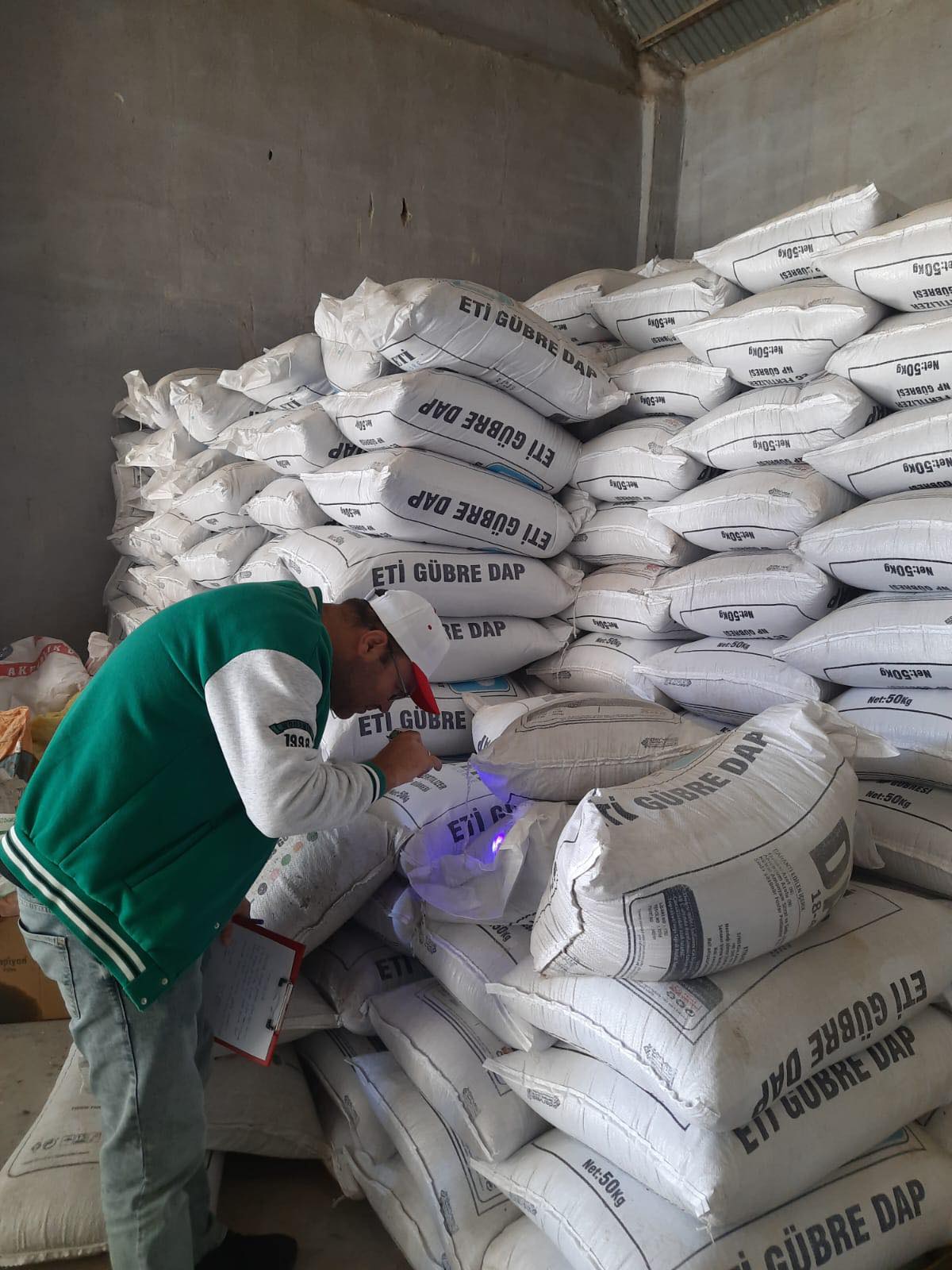 547511508 1102838721967203 1753580666665811842 N