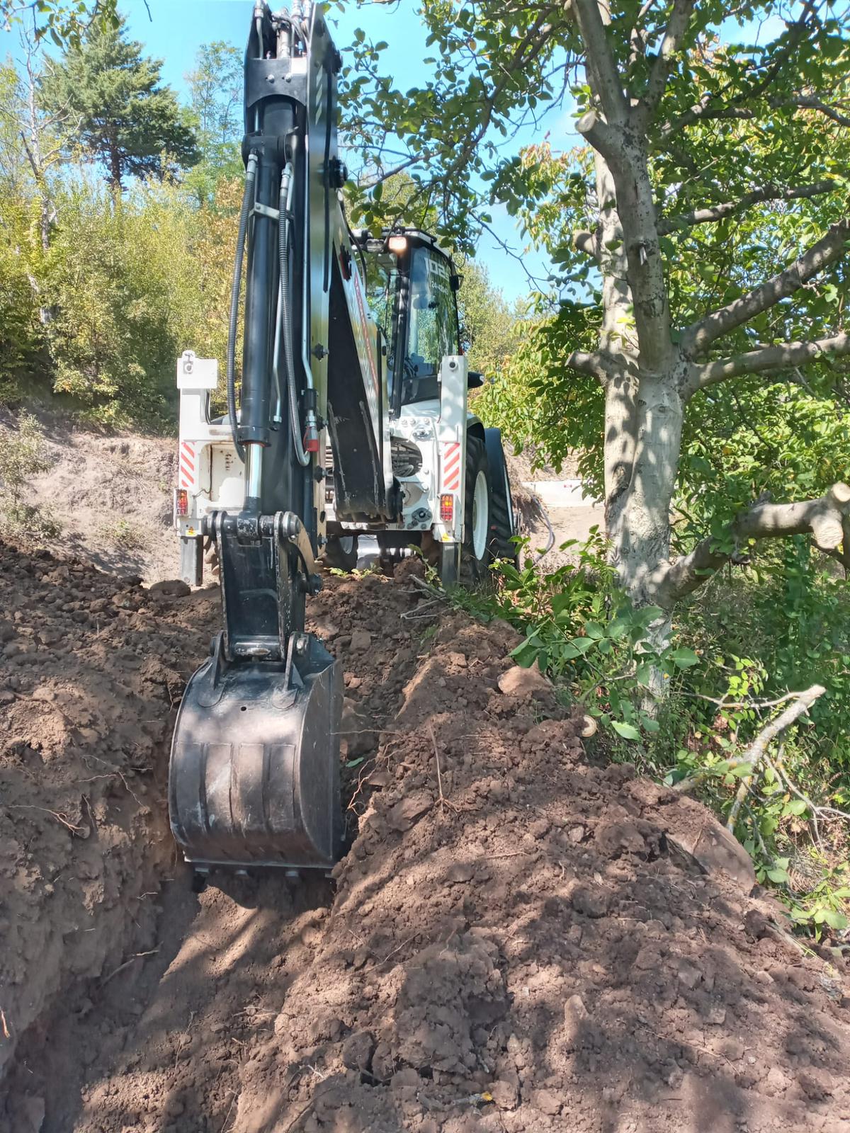 548698670 761079016896944 1857033150300675033 N