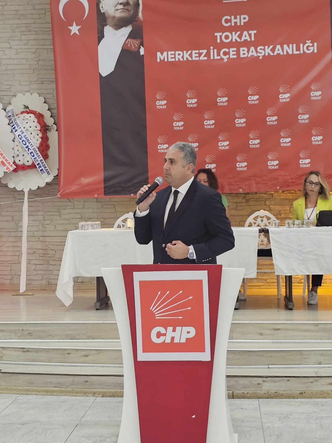 548893184 18157529593377763 3207641561278329861 N