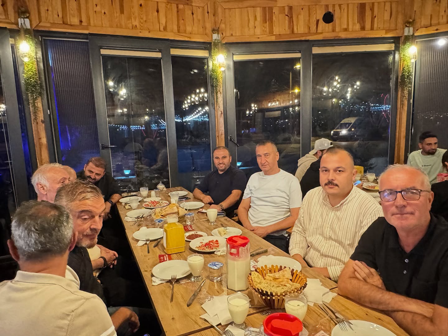 552961850 17942359215059286 1504969103927242630 N