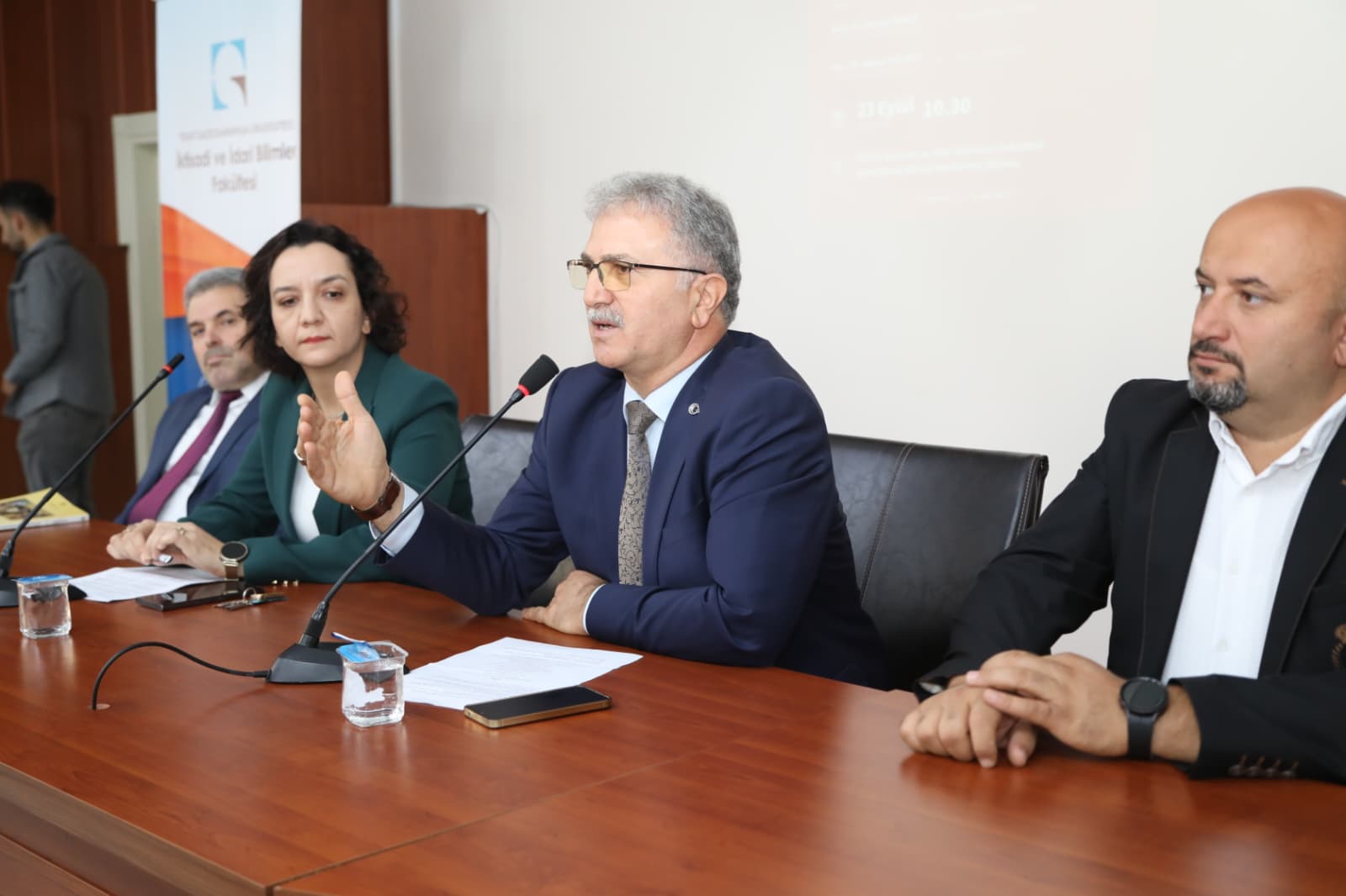 I M G 20250923 W A0054