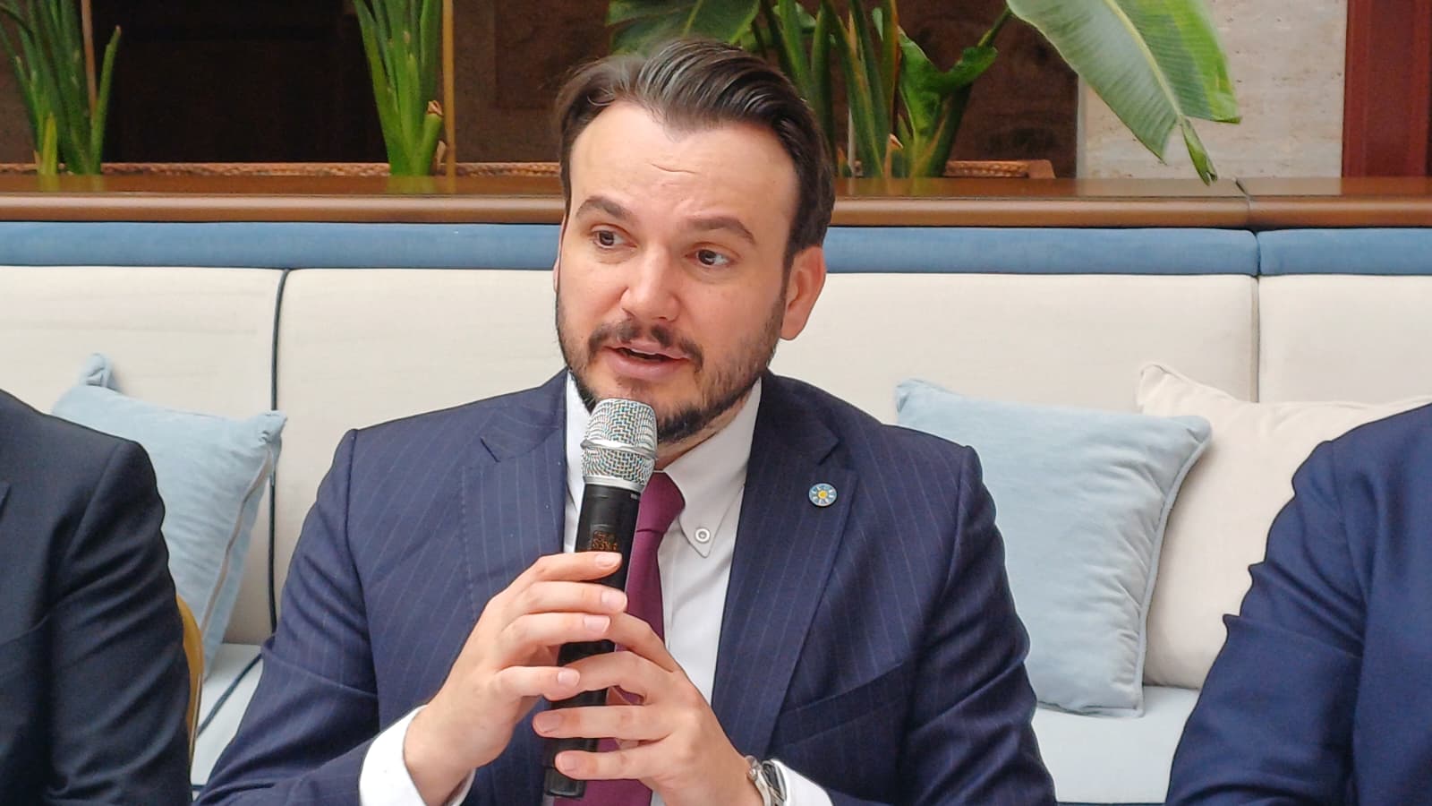 İyi̇ Parti Milli Güvenlik Ve Göç Politikaları Başkanı Dr. Cenk Özatıcı