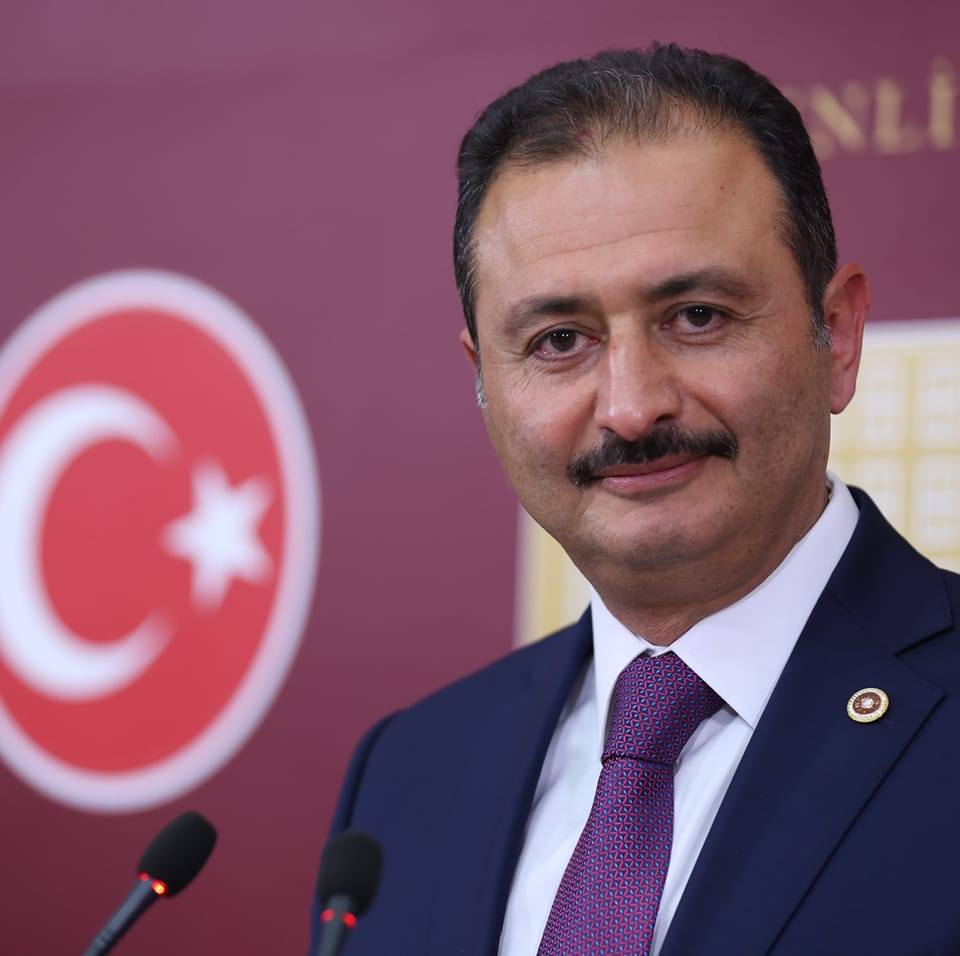 448360398 914970493979908 4905411756902166086 N-4