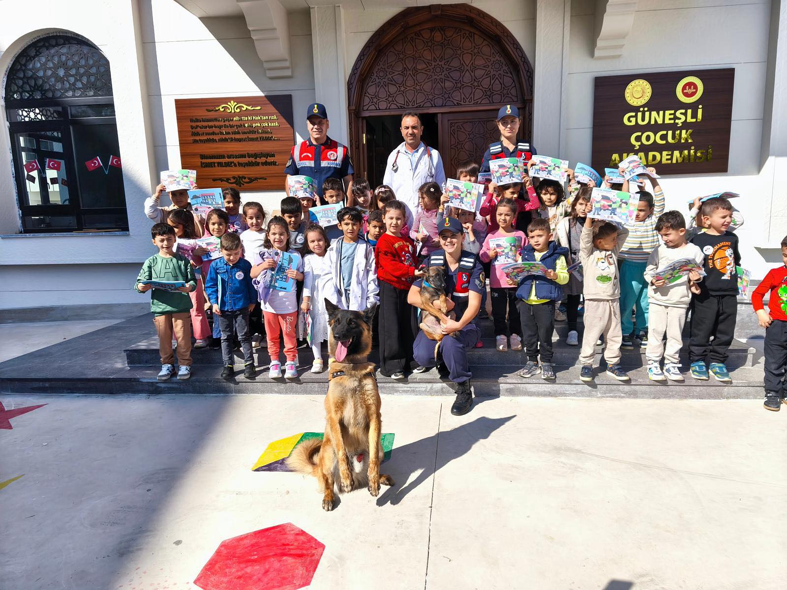 559624151 1118237977093944 6987479674691946387 N