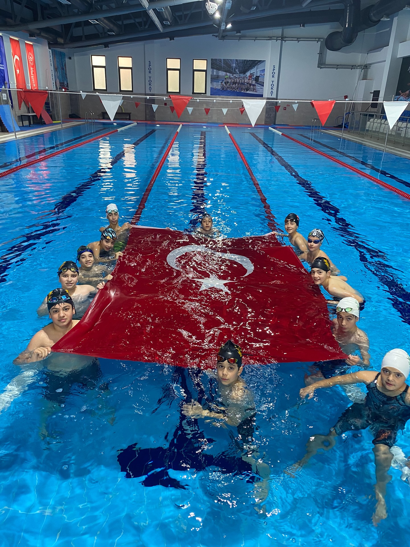 571679132 17962308297004778 5618157424149038274 N