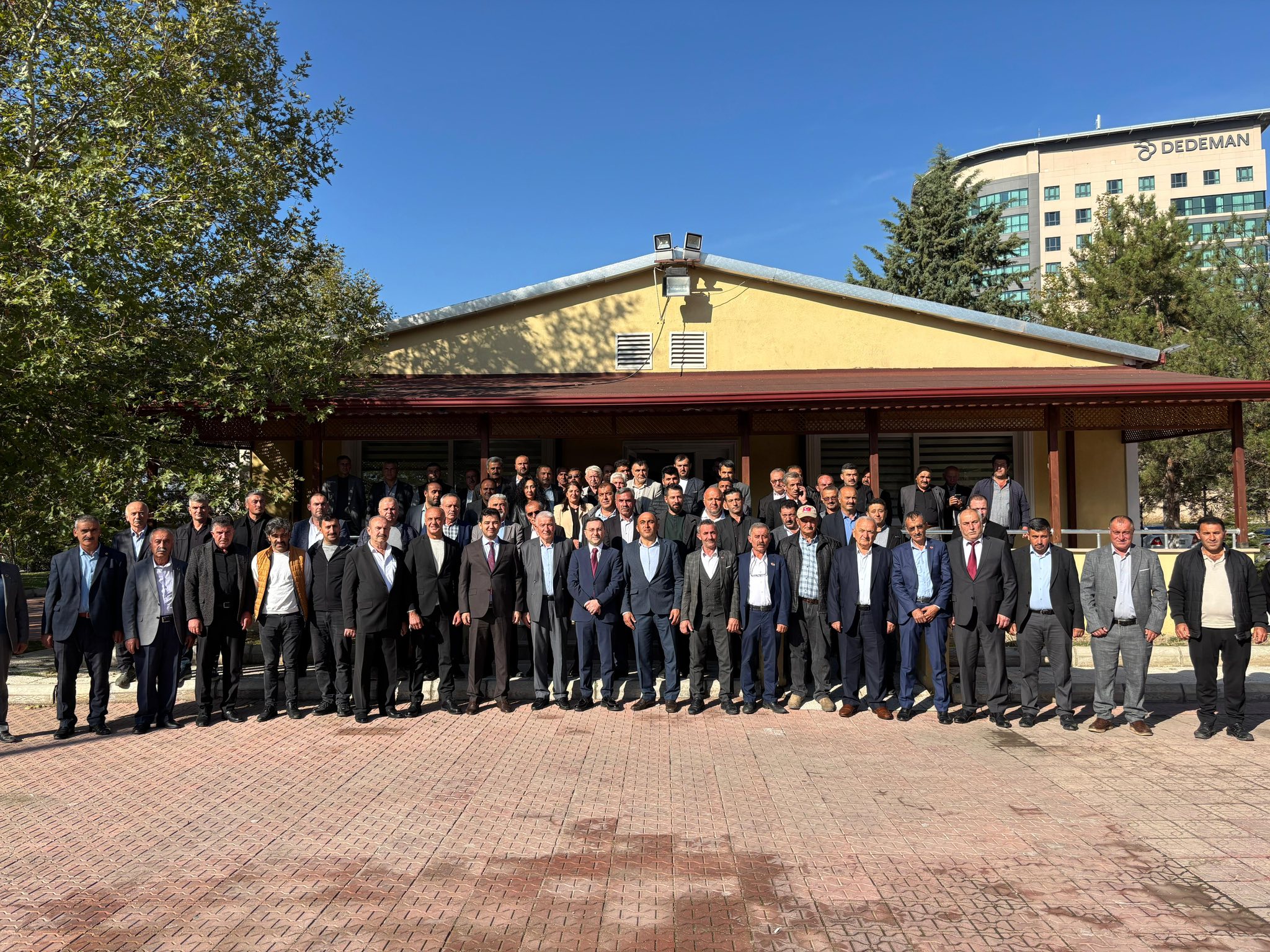 571755434 10163508604234269 7598481365297446907 N