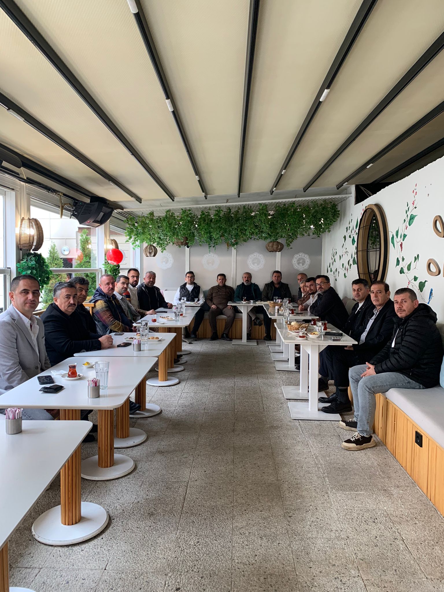 573522454 122128039382976527 2133413849338800494 N