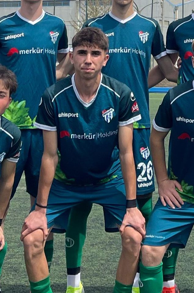 2. Sagbek Ve Sağ Açık Ilker Sobaci