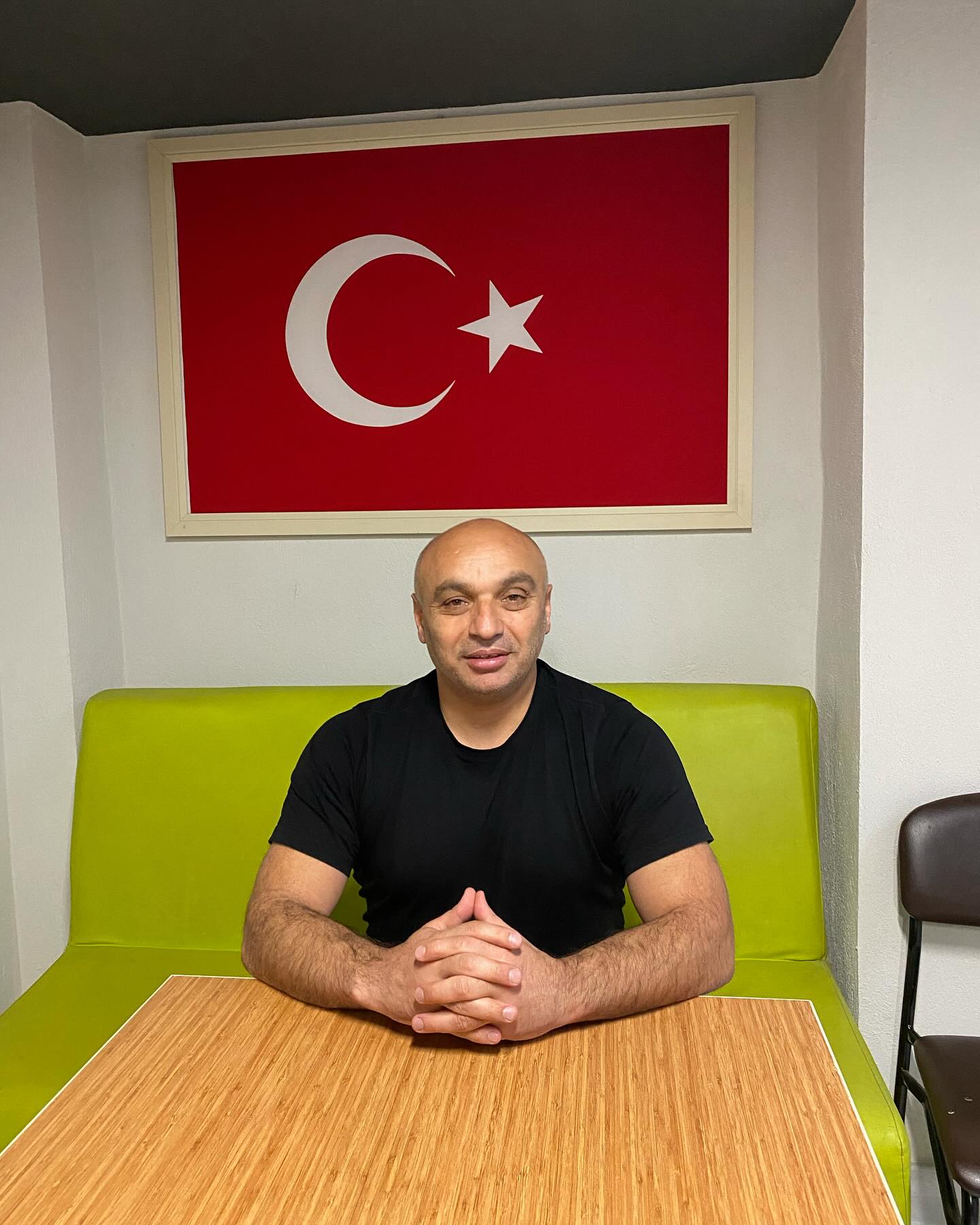 468085216 18286159996208447 3579863258119889409 N