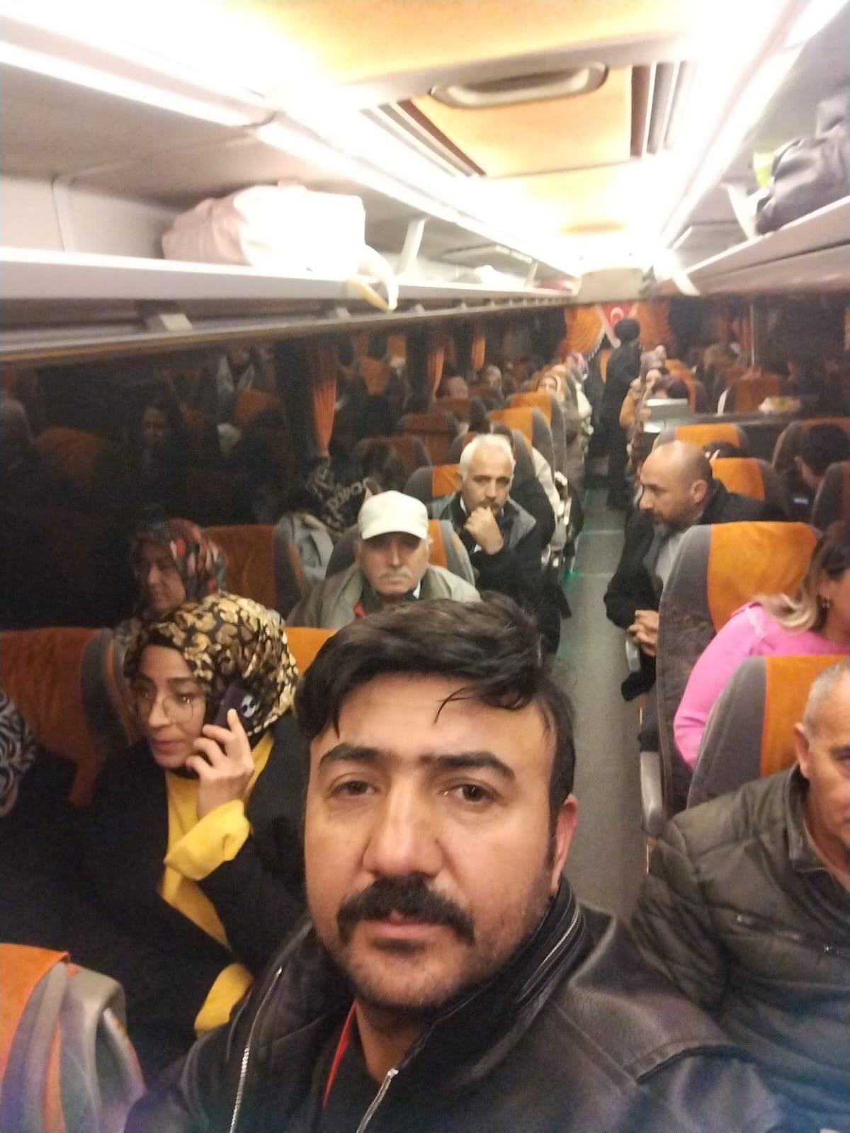 584415497 18409793929138879 5308412379539207571 N