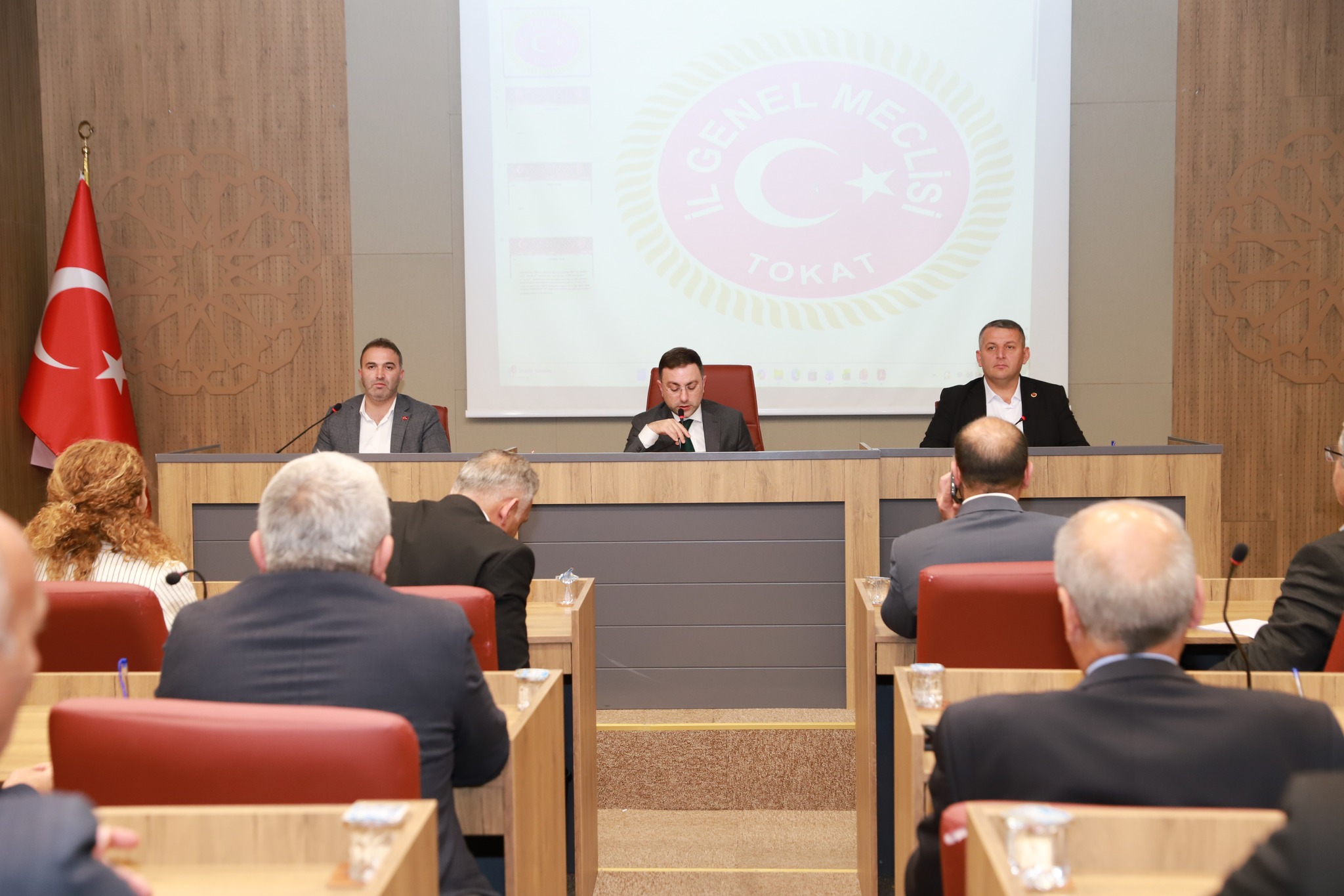 587851713 814026361602209 642039346027125105 N