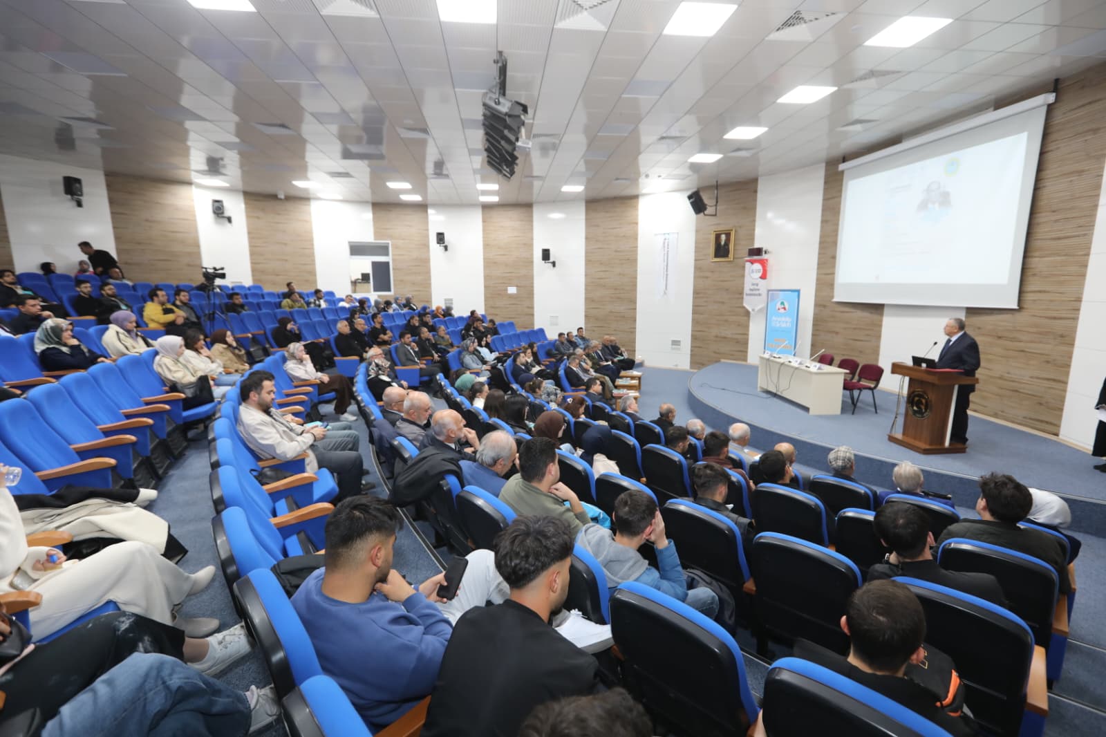 I M G 20251105 W A0007