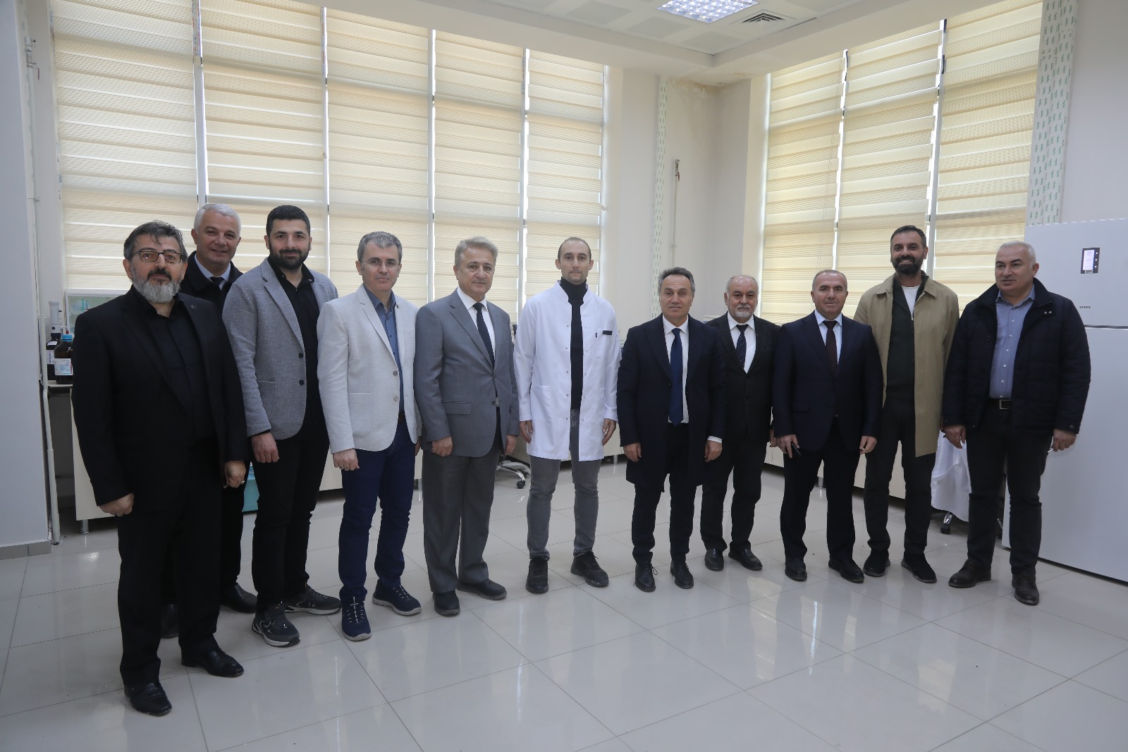 Whatsapp Image 2025 11 18 At 16.52.06 (1)