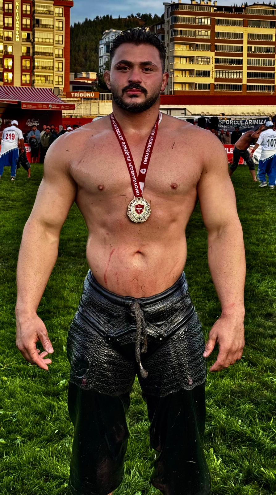 Whatsapp Image 2025 11 24 At 20.09.54 (3)